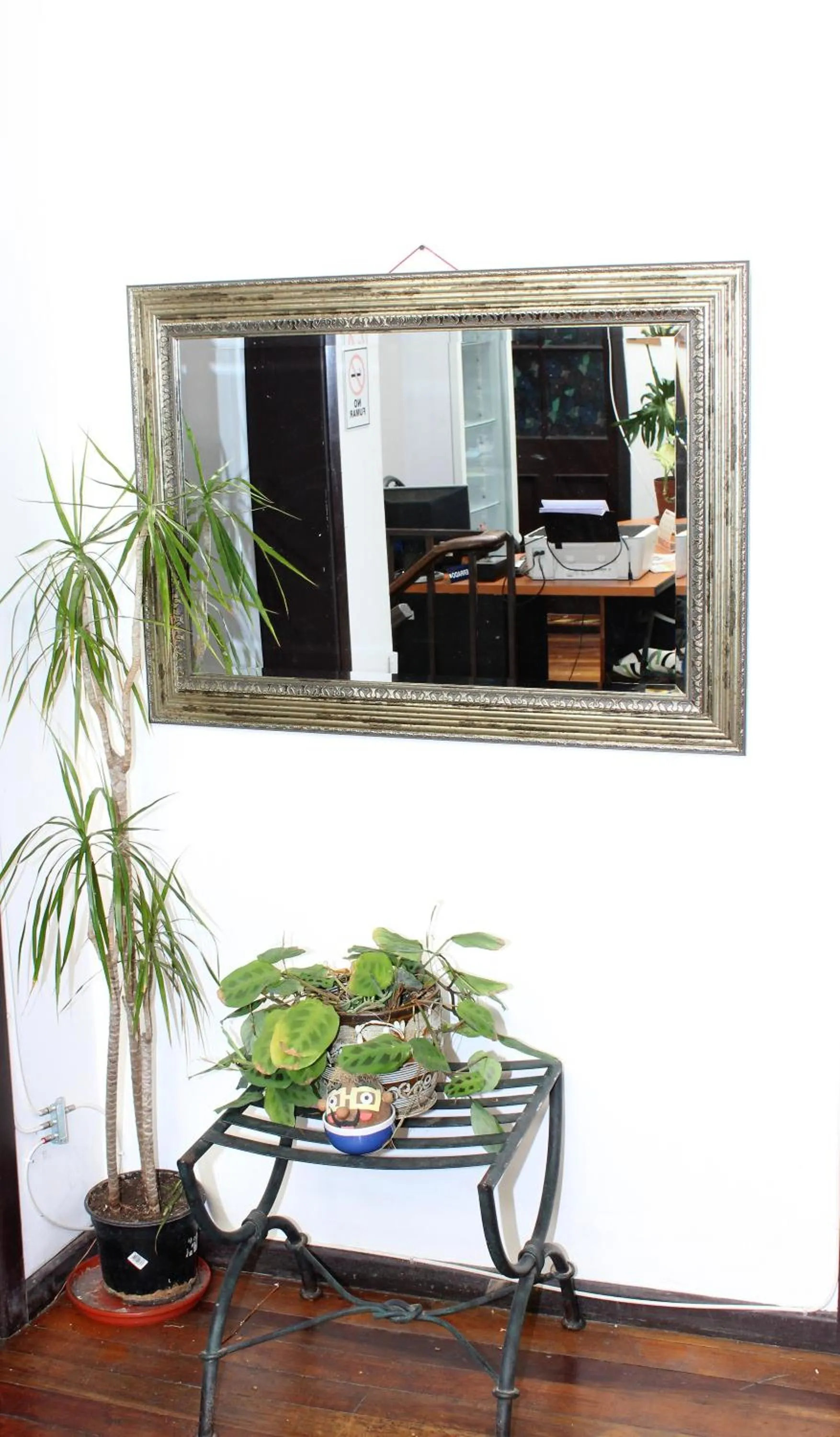 hair dresser in Volta Inn Hostel