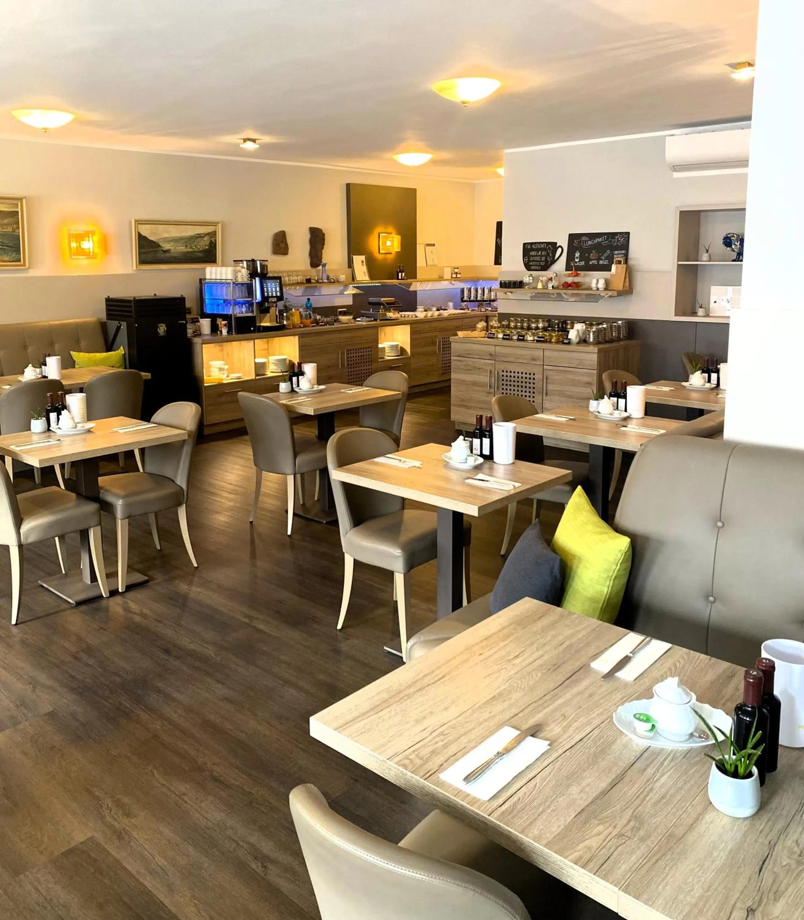 Breakfast in Hotel Rose