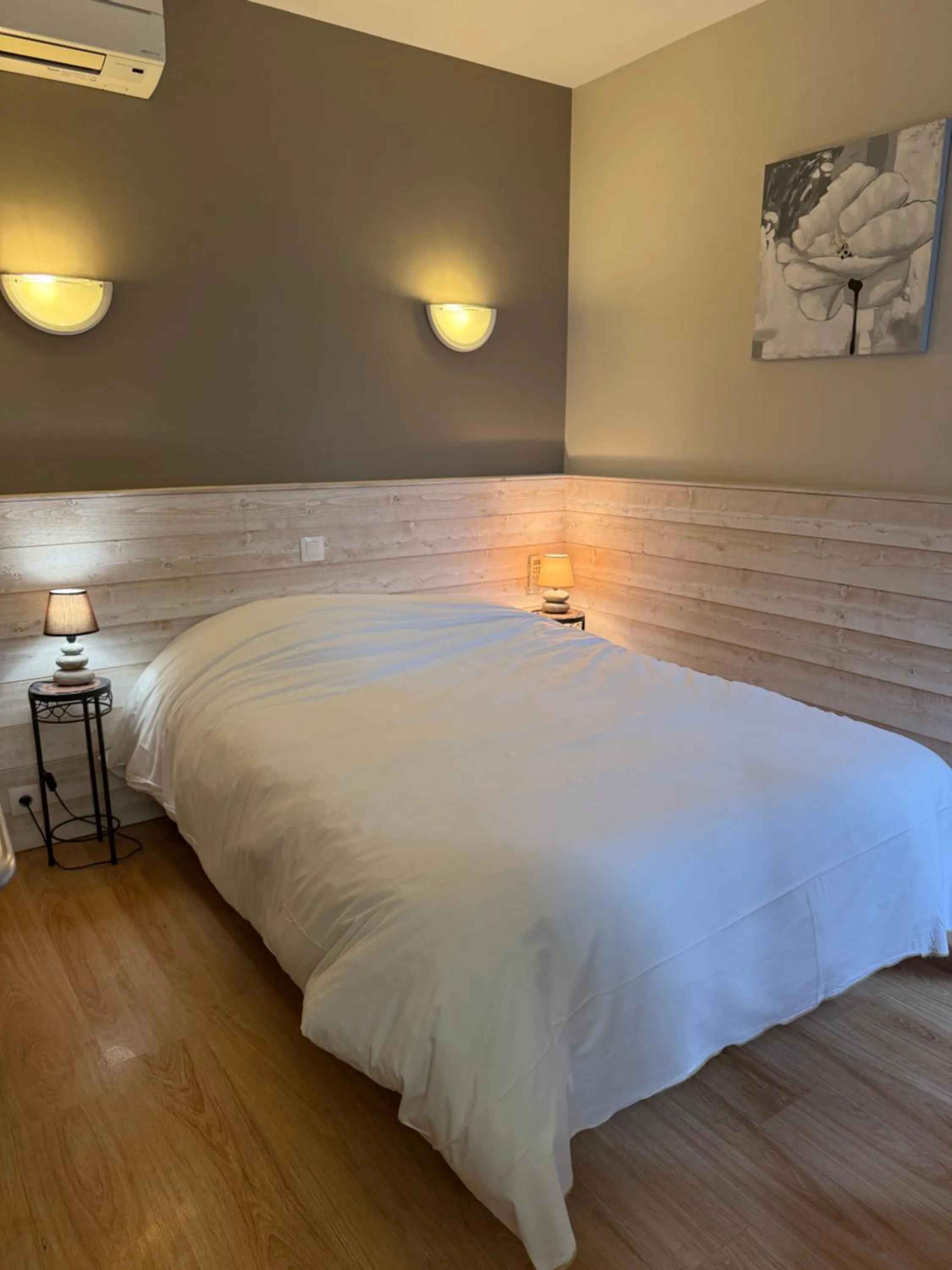 Bed in Le Grand Hotel