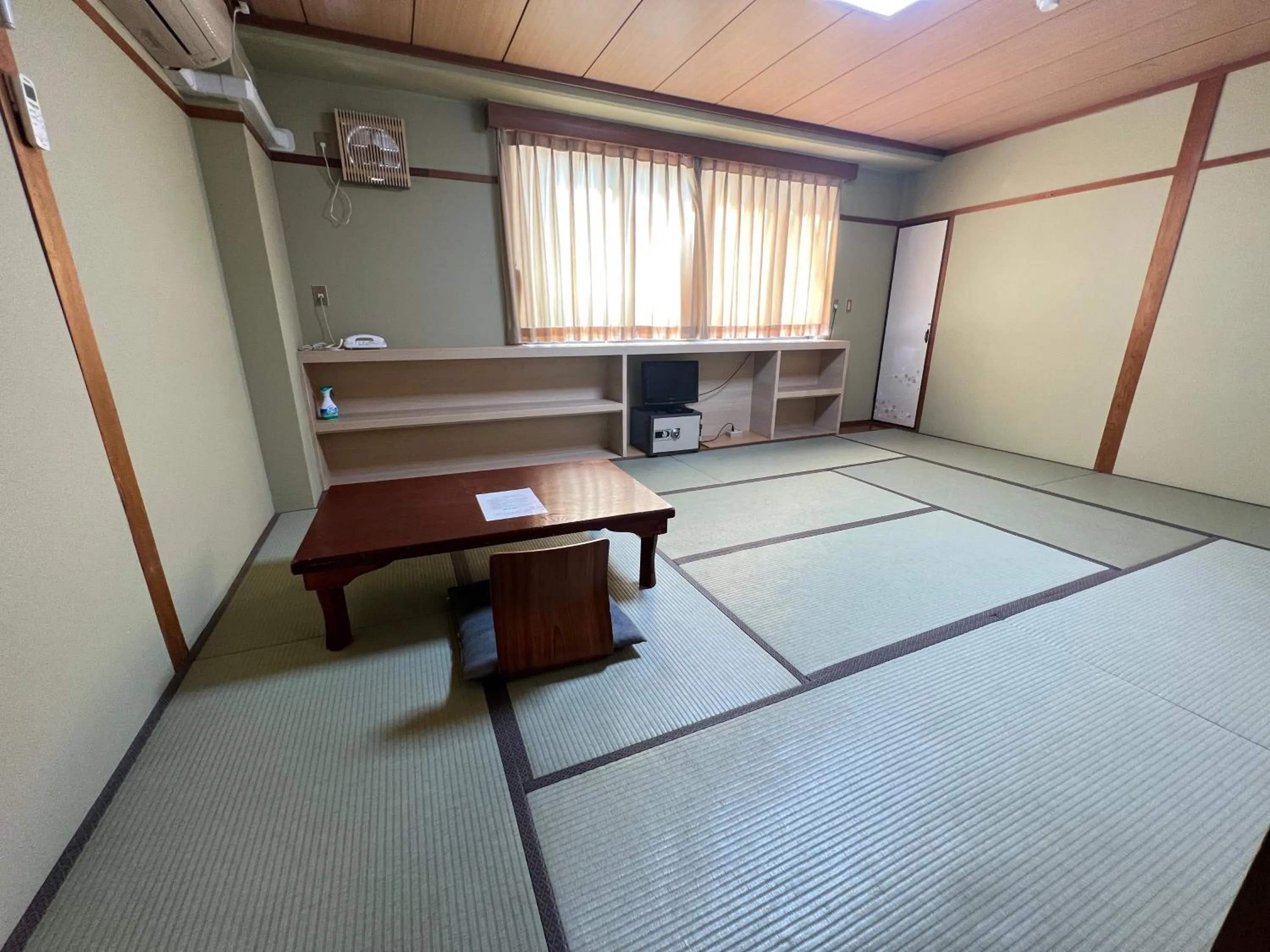 Living room in Ryokan Kousen Kazeya Group