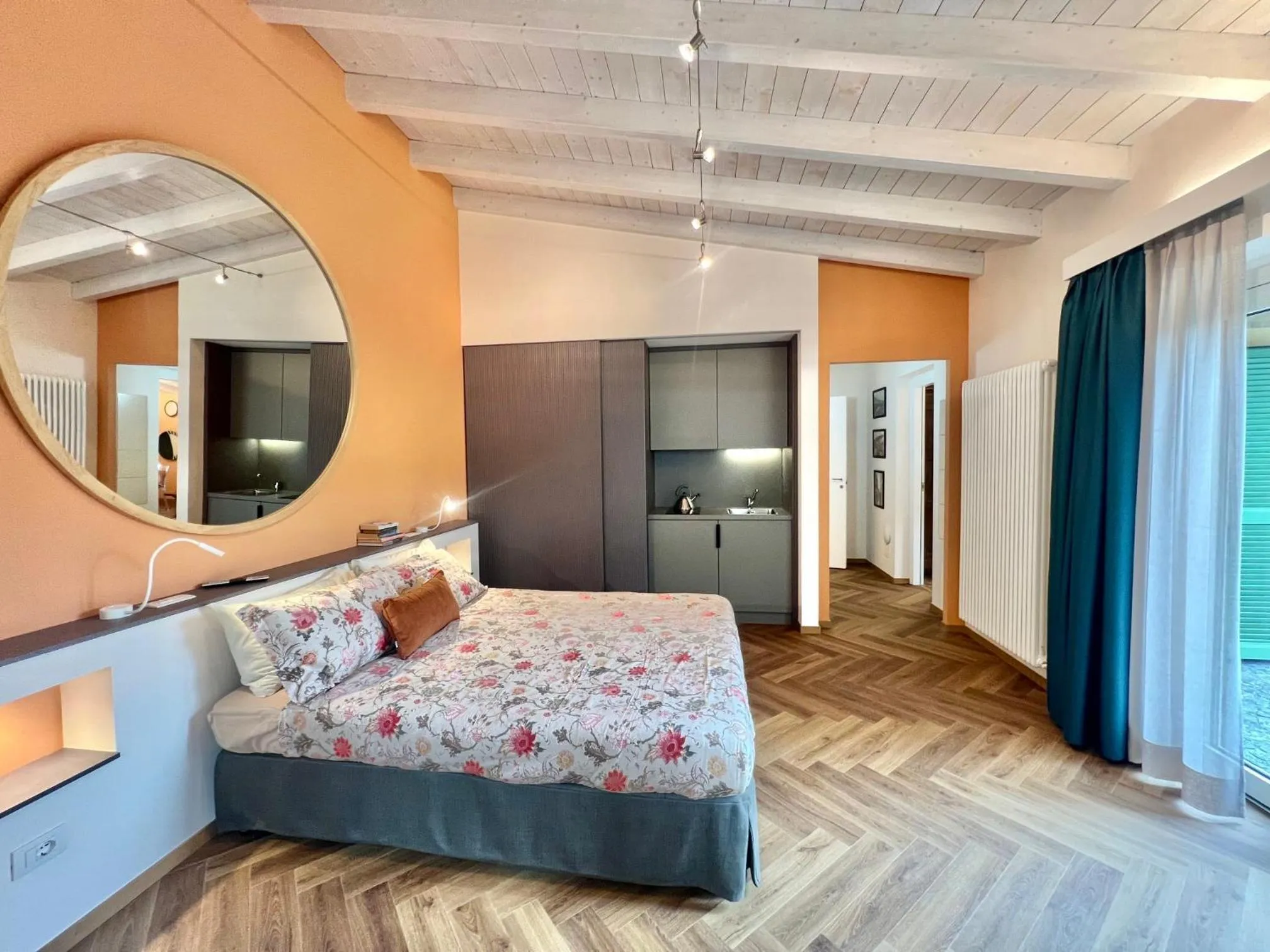 Bed in Villa Costantina with heated POOL