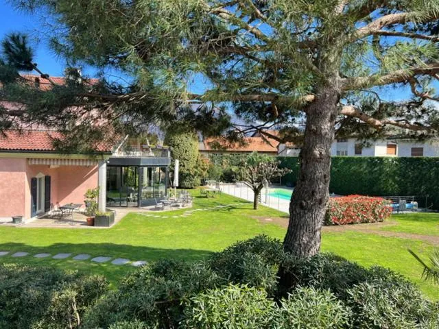 Villa Costantina with heated POOL