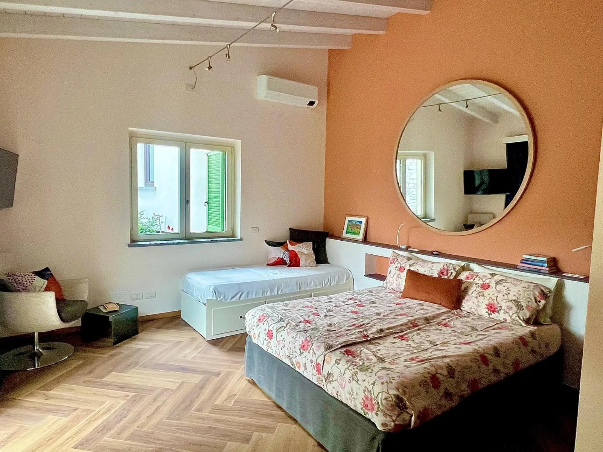 Bed in Villa Costantina with heated POOL