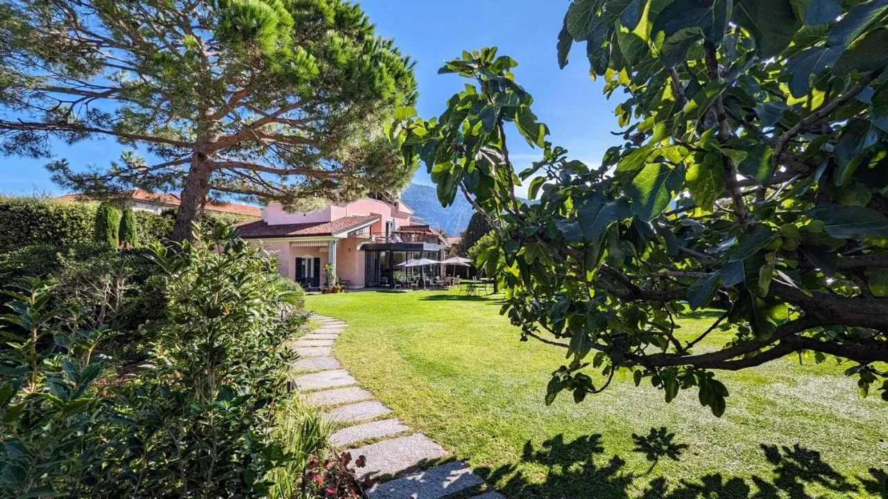 Villa Costantina with heated POOL