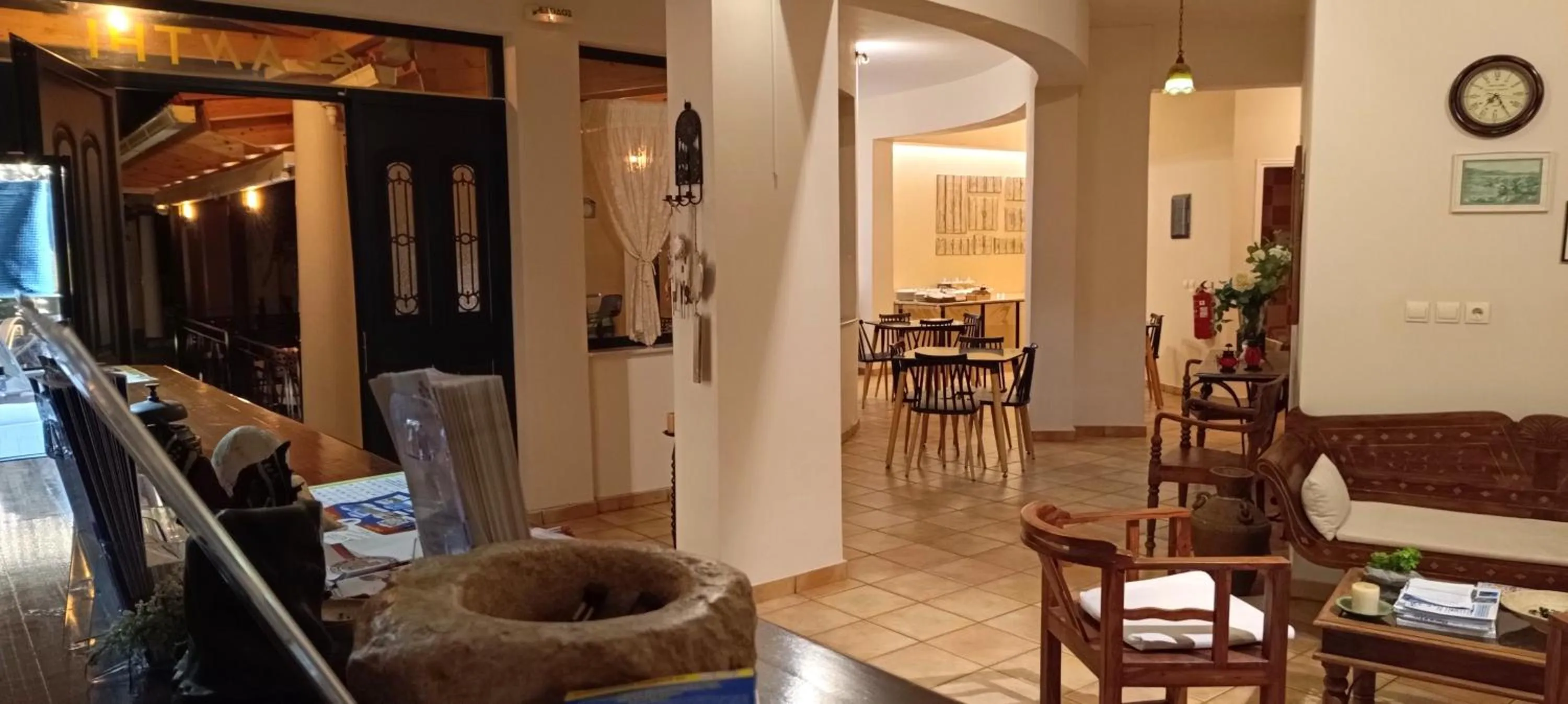 Lobby or reception in Elanthi Village Apartments