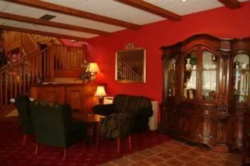 Seating area in Lynhams Hotel