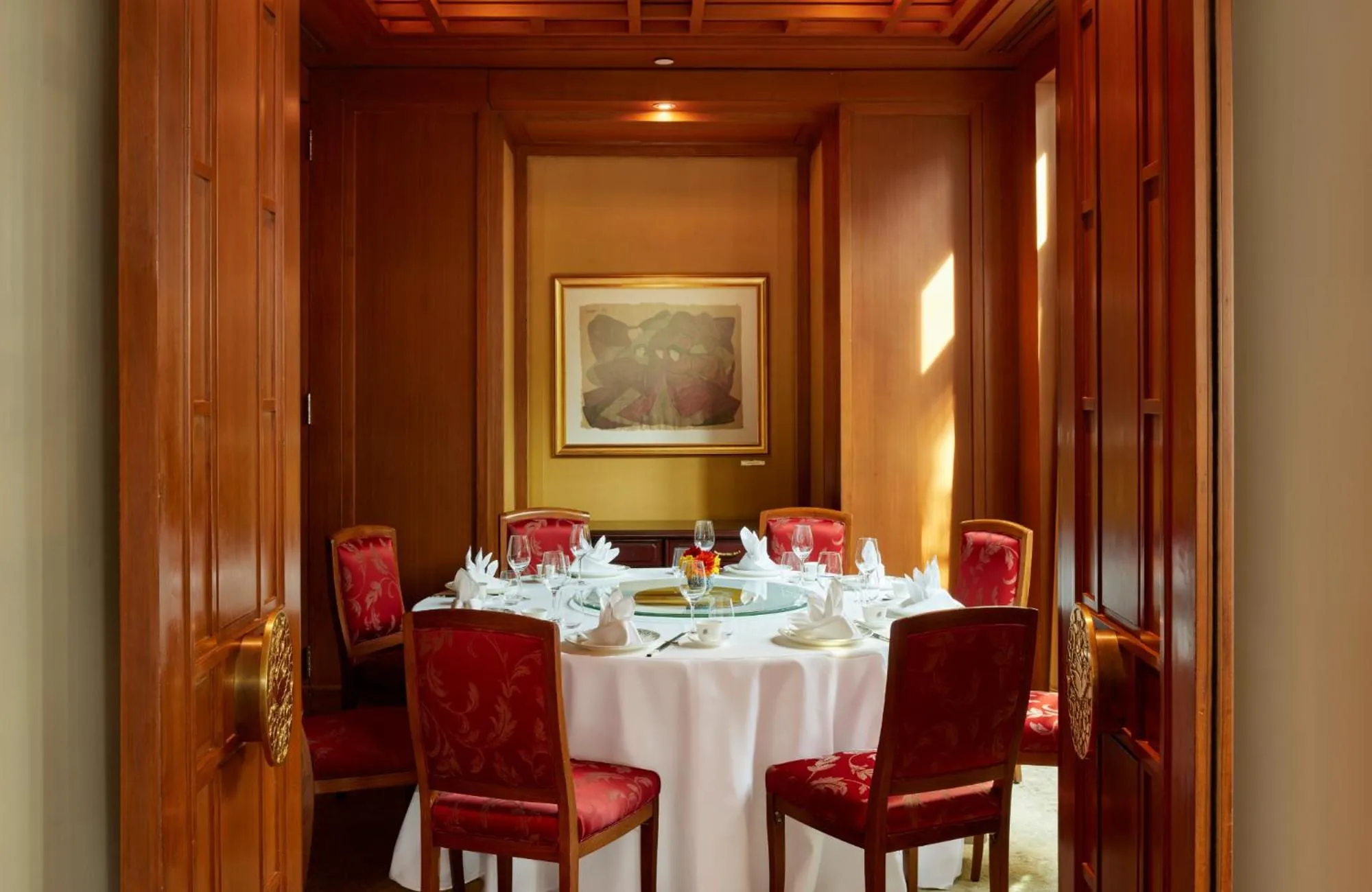 Restaurant/places to eat in The Peninsula Bangkok