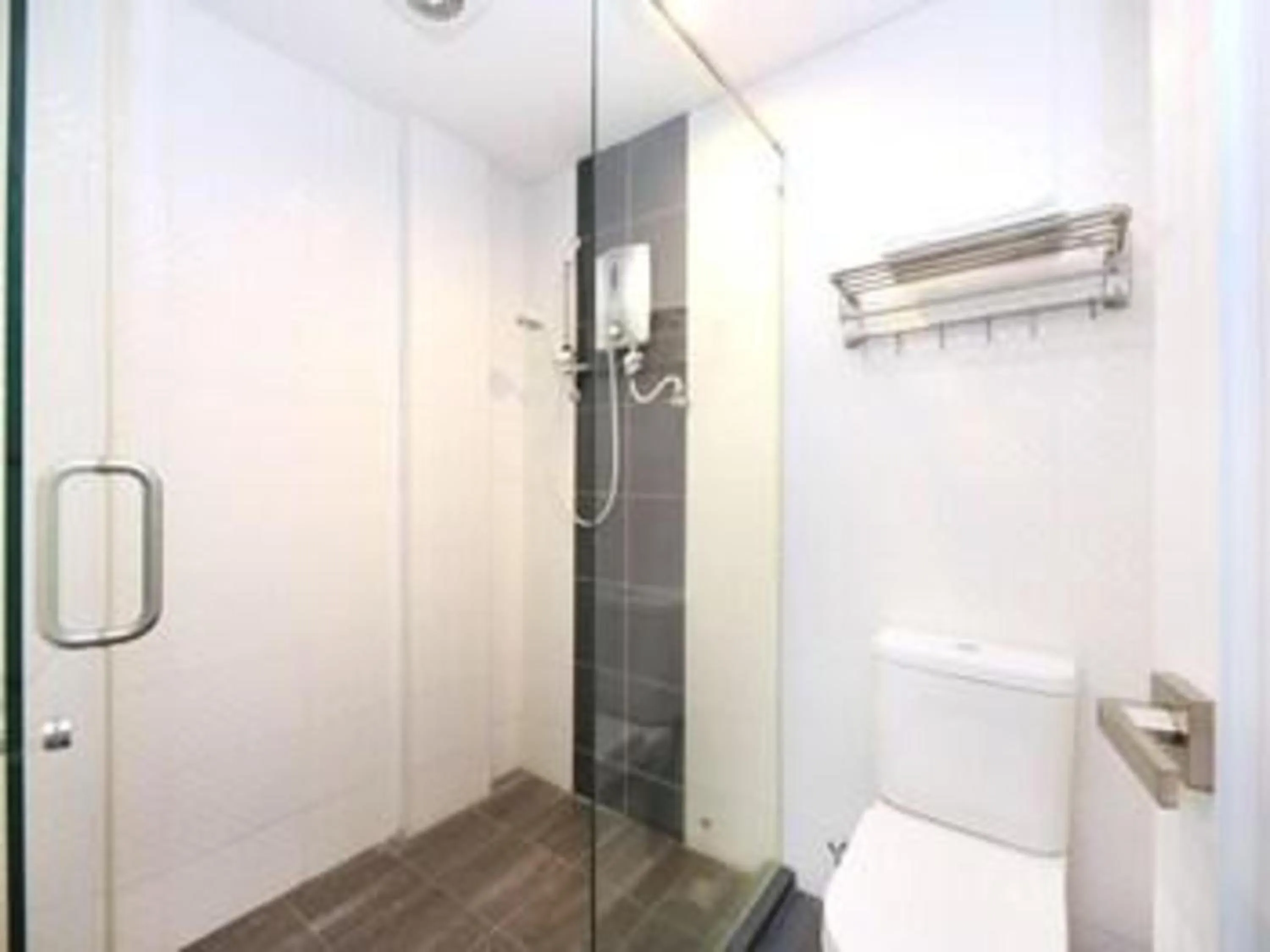 Bathroom in Hotel O Marvelton Hotel