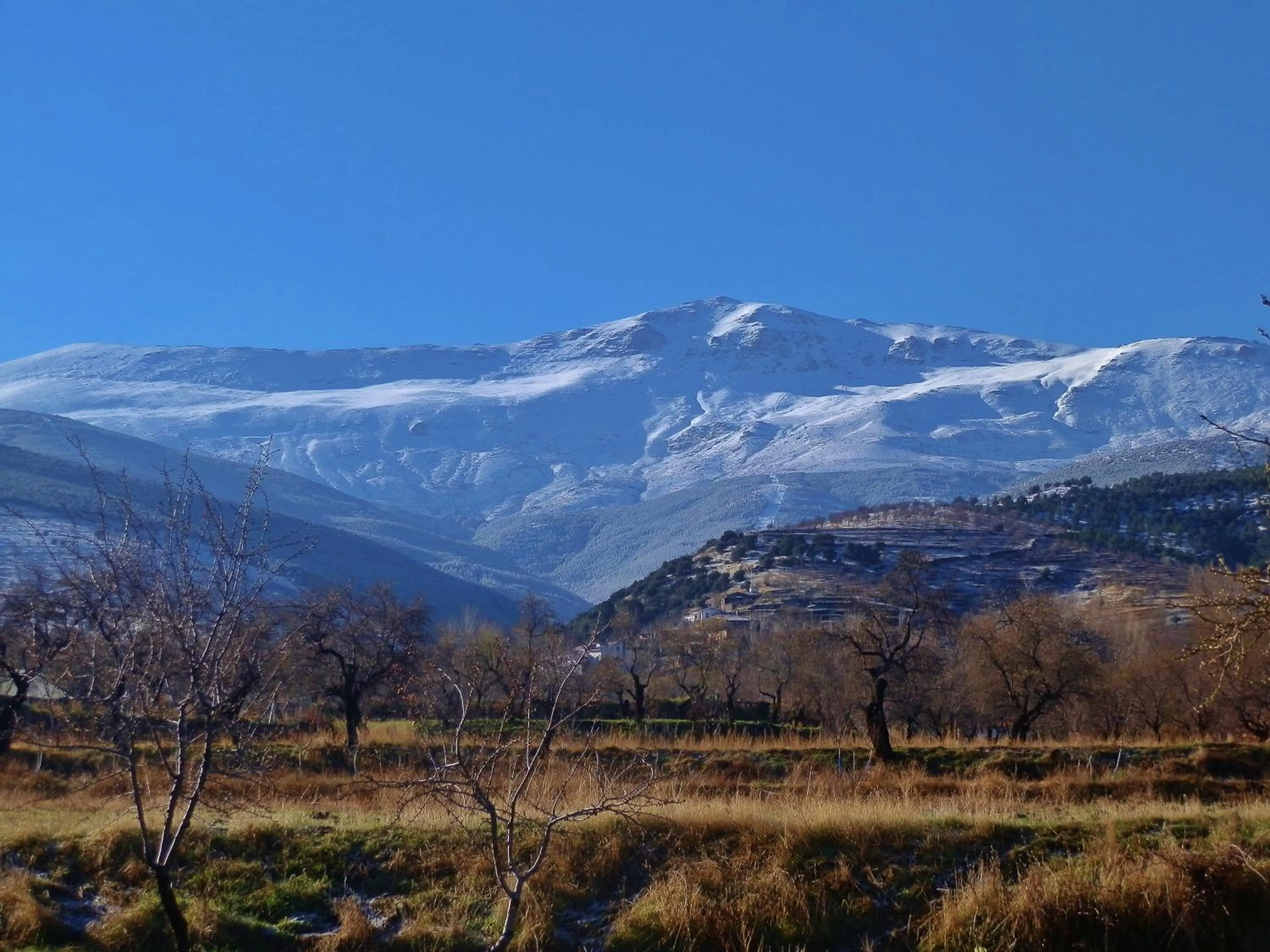 Hiking in LABELLA - Hostal Rural Restaurante