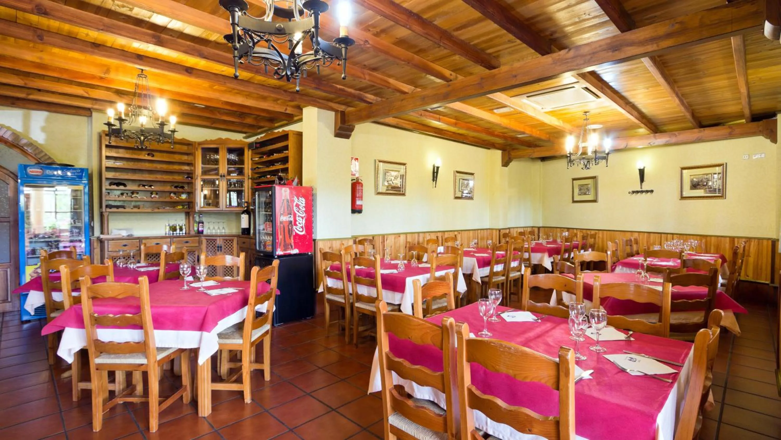 Restaurant/places to eat in LABELLA - Hostal Rural Restaurante