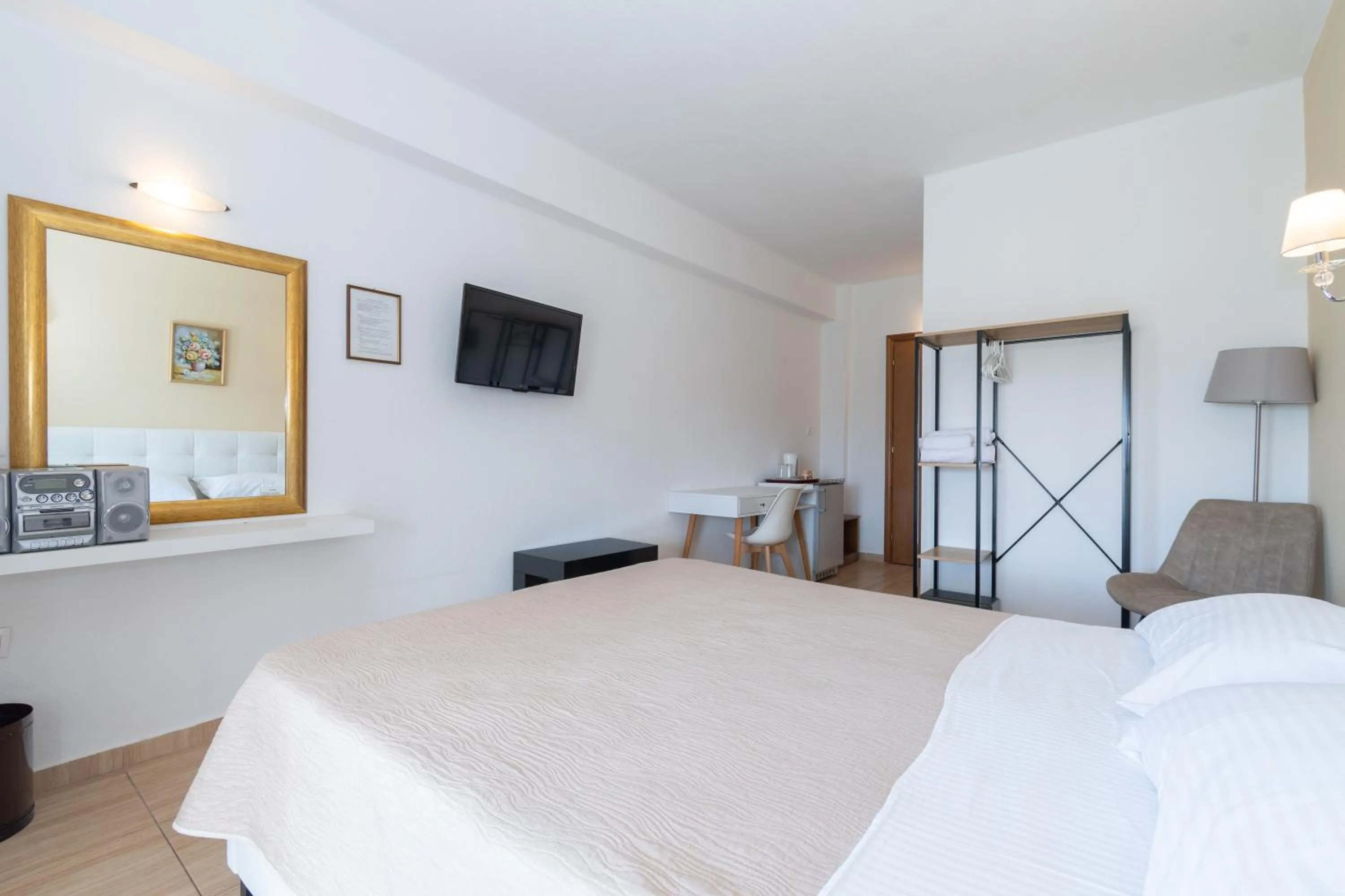 TV and multimedia, Bed in Star Paradise Hotel