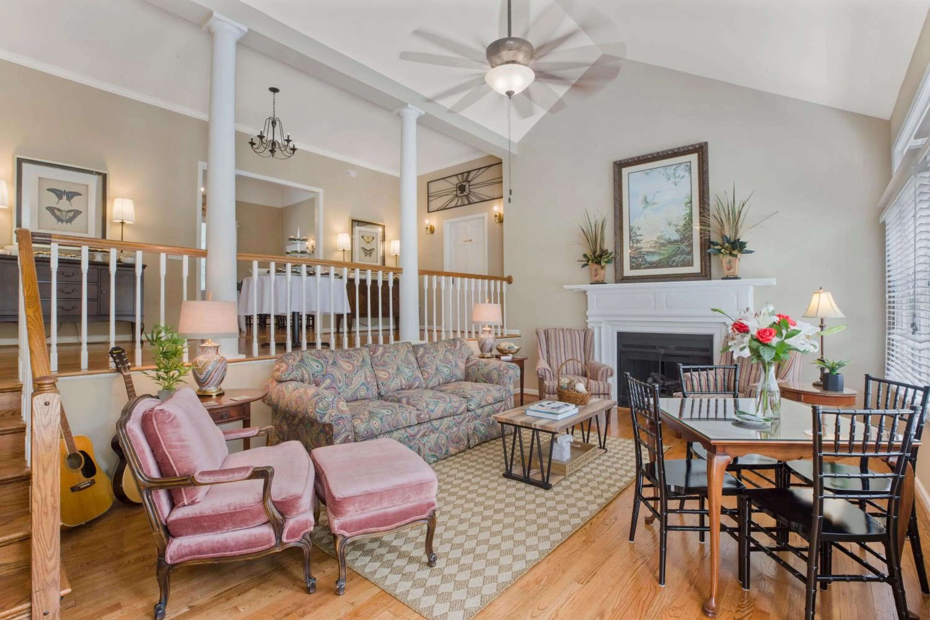 Living room in Liberty Hall Bed and Breakfast