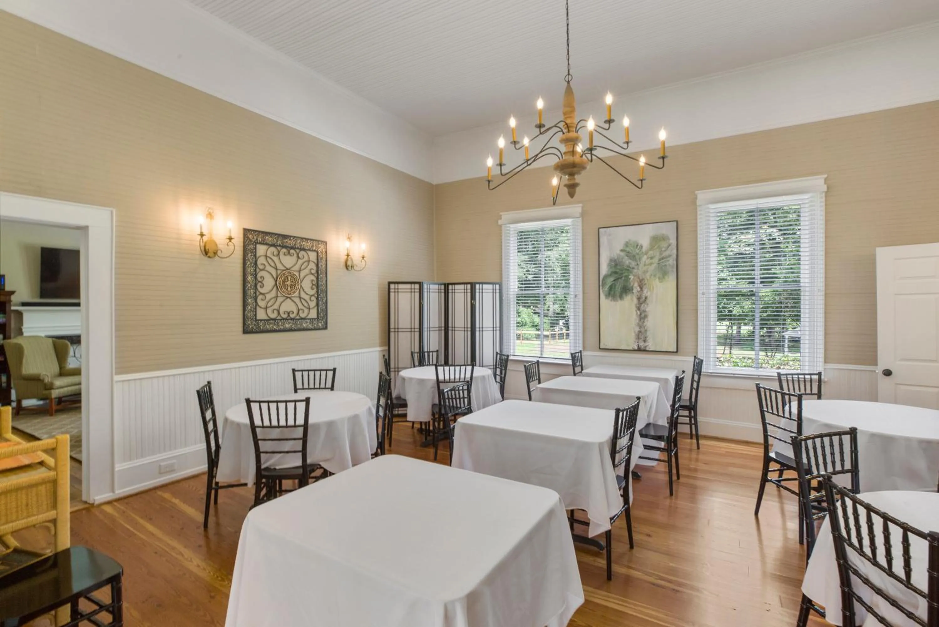 Property building in Liberty Hall Bed and Breakfast