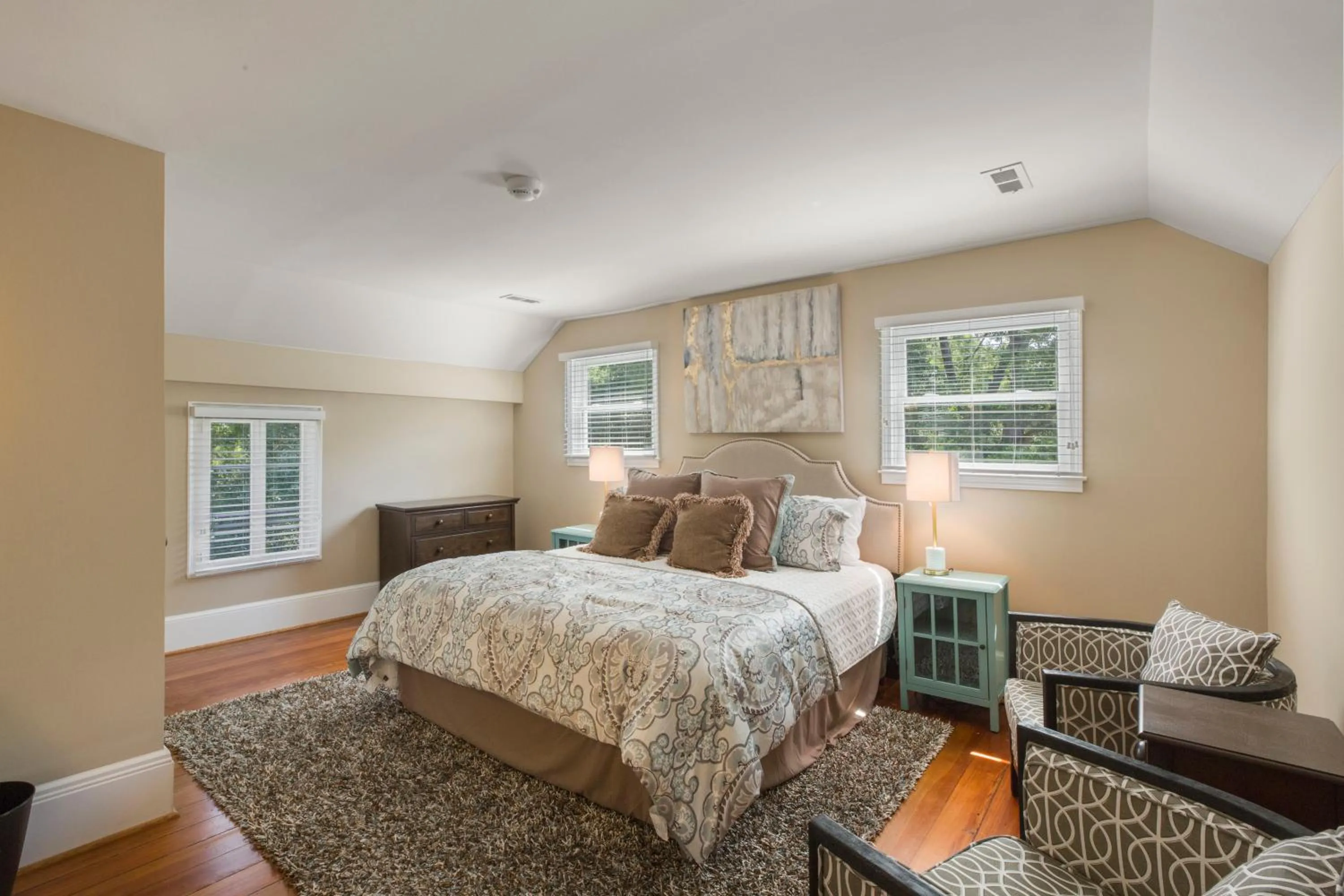 Bed in Liberty Hall Bed and Breakfast