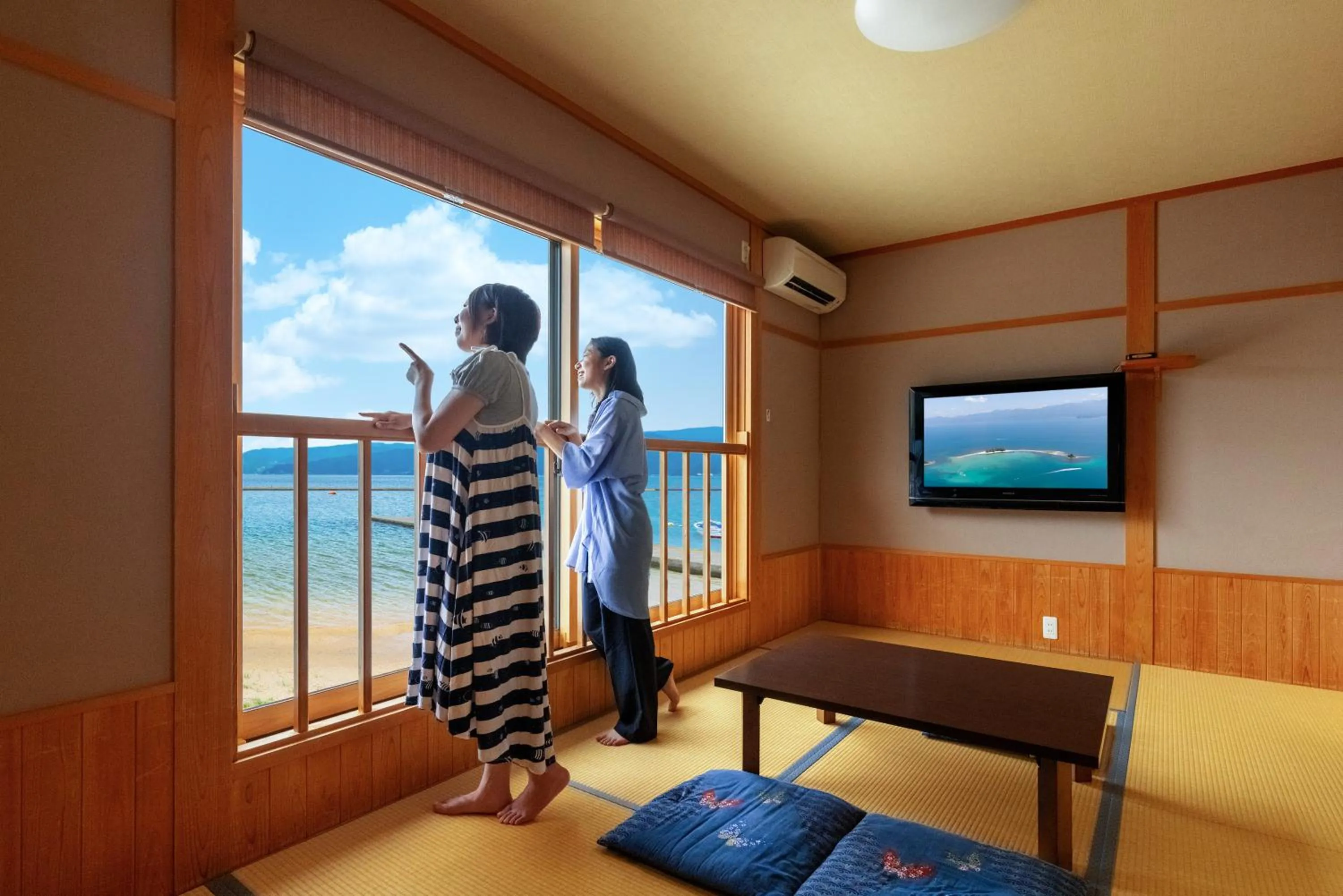 Photo of the whole room in Tsuruga Sazanami Resort Chobei