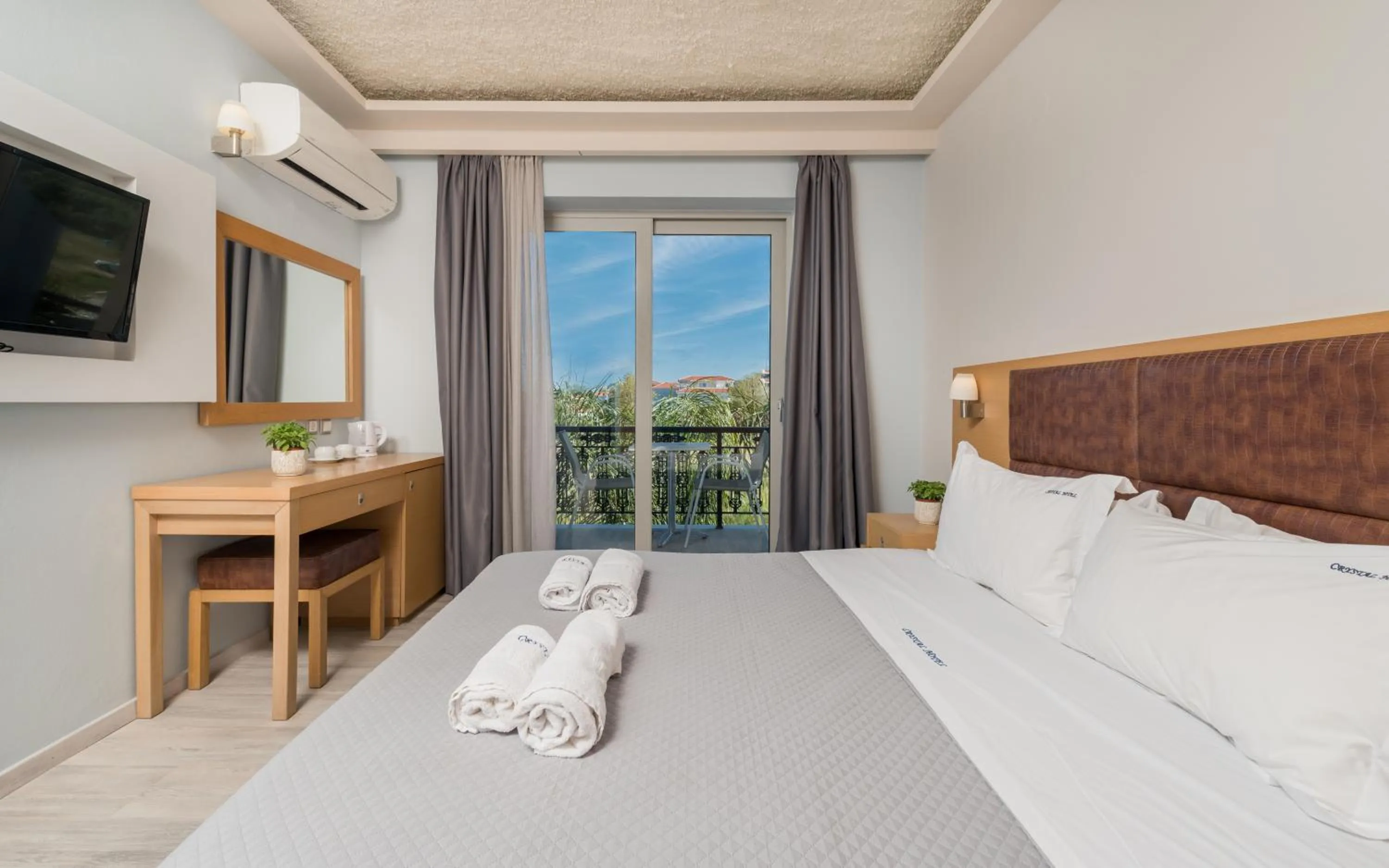 Bed in Crystal Beach Hotel