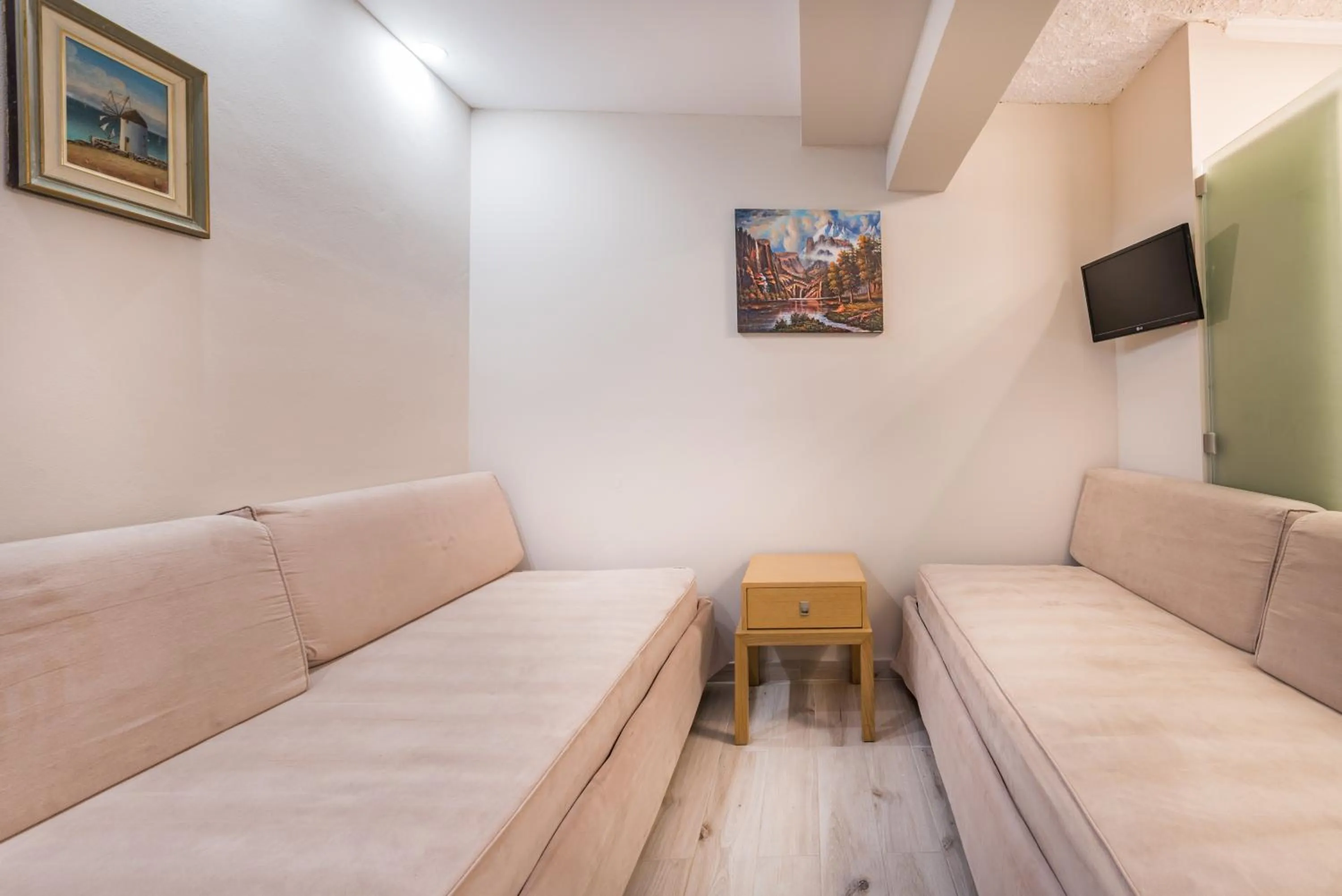 Bedroom in Crystal Beach Hotel