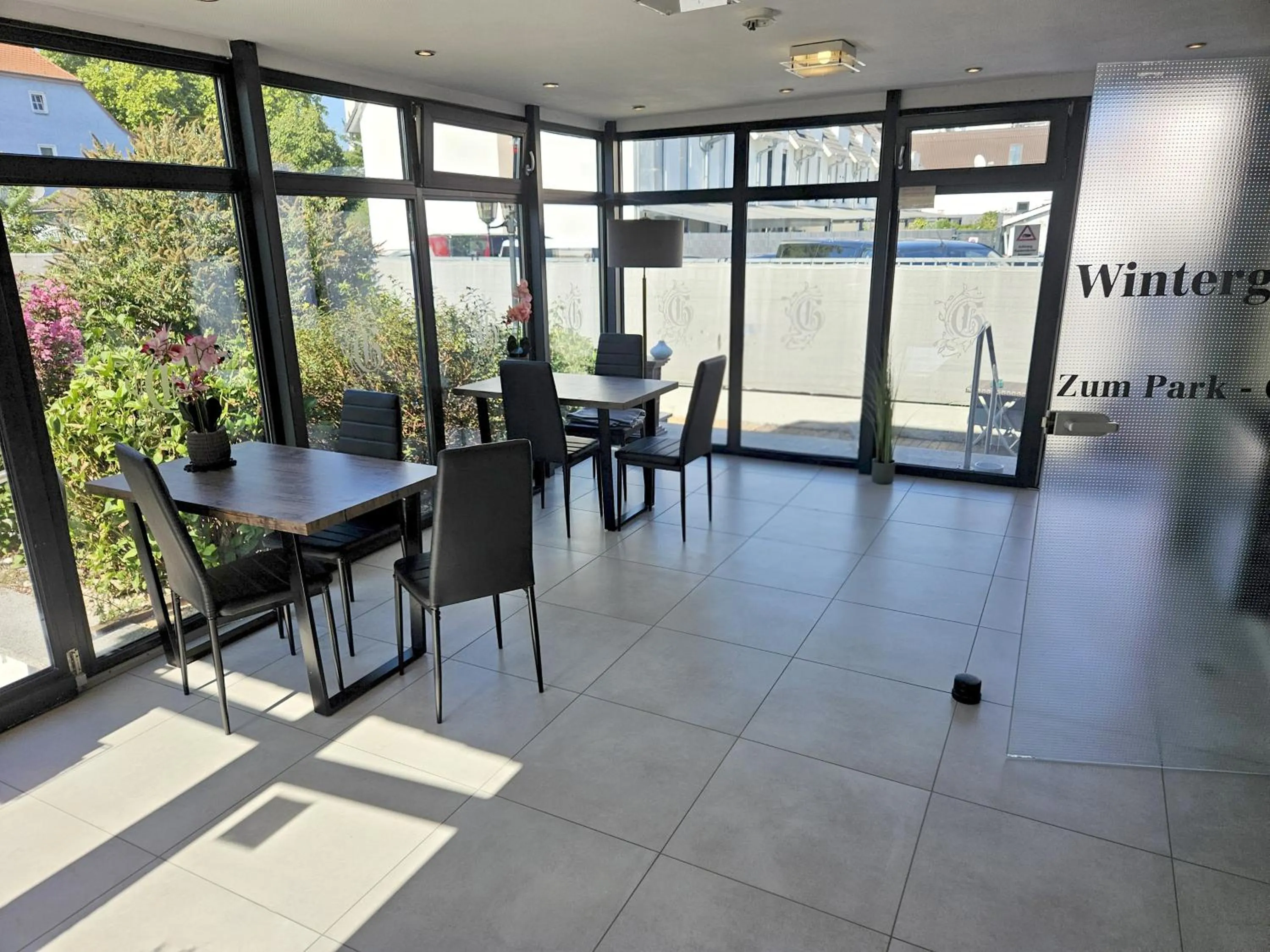 Dining area in Business Pension Gasper