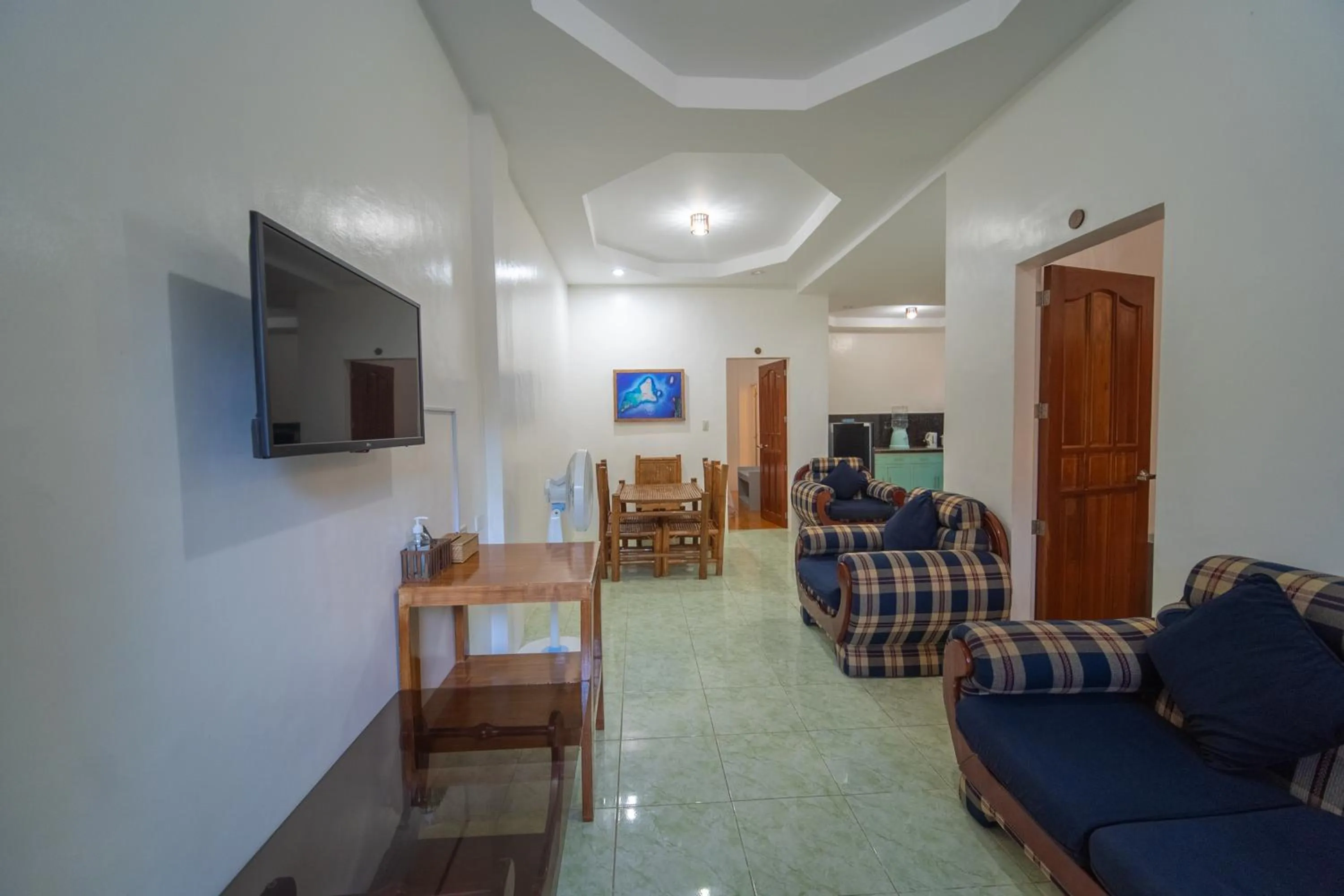 TV and multimedia in SMAK's Hotel