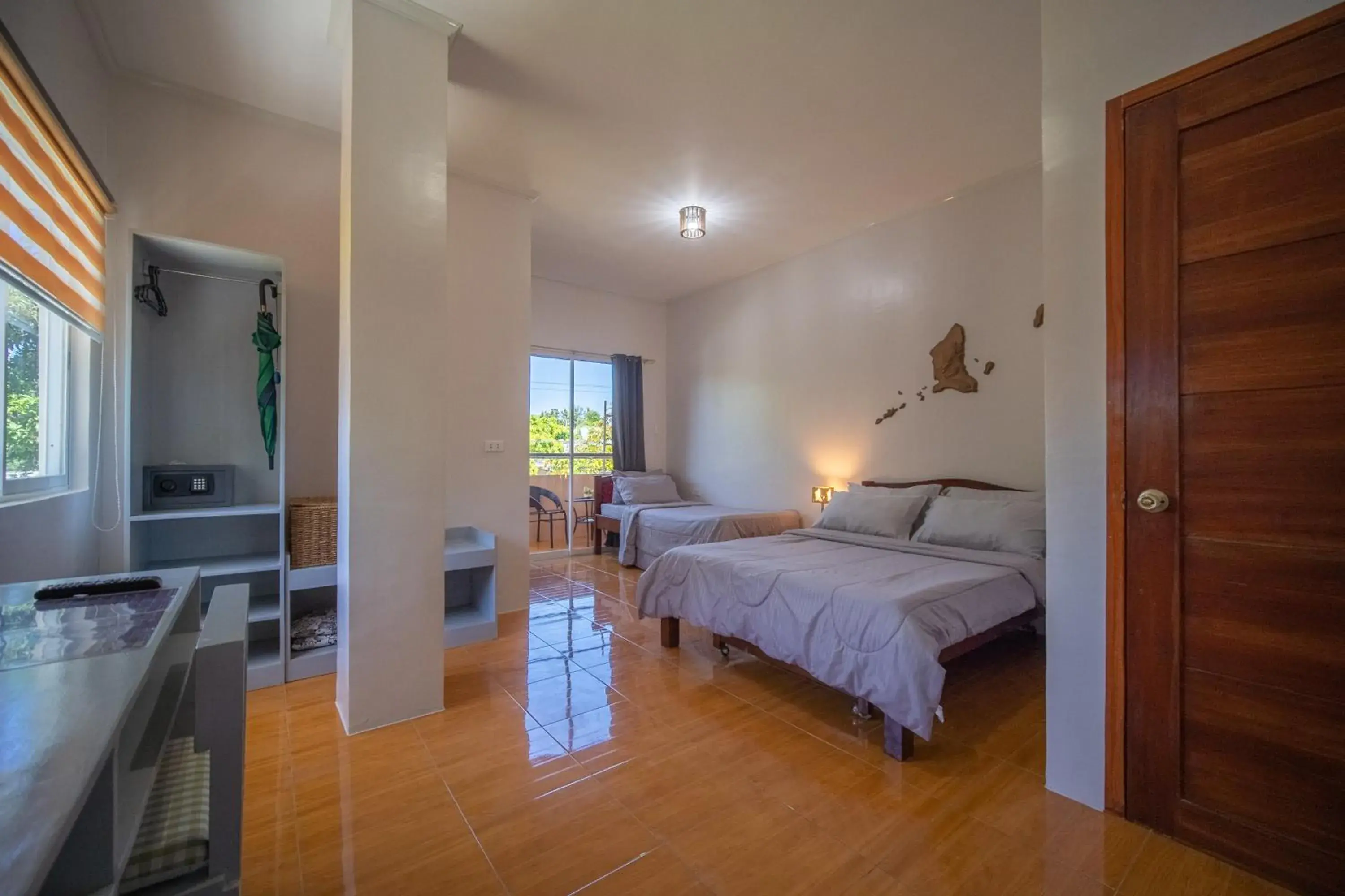 Deluxe Double Room with Extra Bed - single occupancy in SMAK's Hotel Deluxe Double Room with Extra Bed - single occupancy in SMAK's Hotel