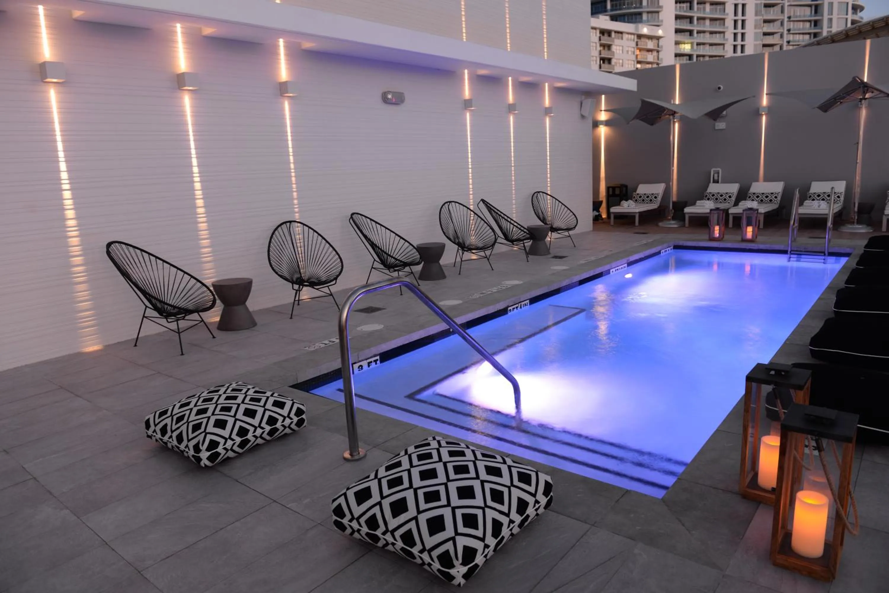 Swimming pool in 6080 Design Hotel by Eskape Collection