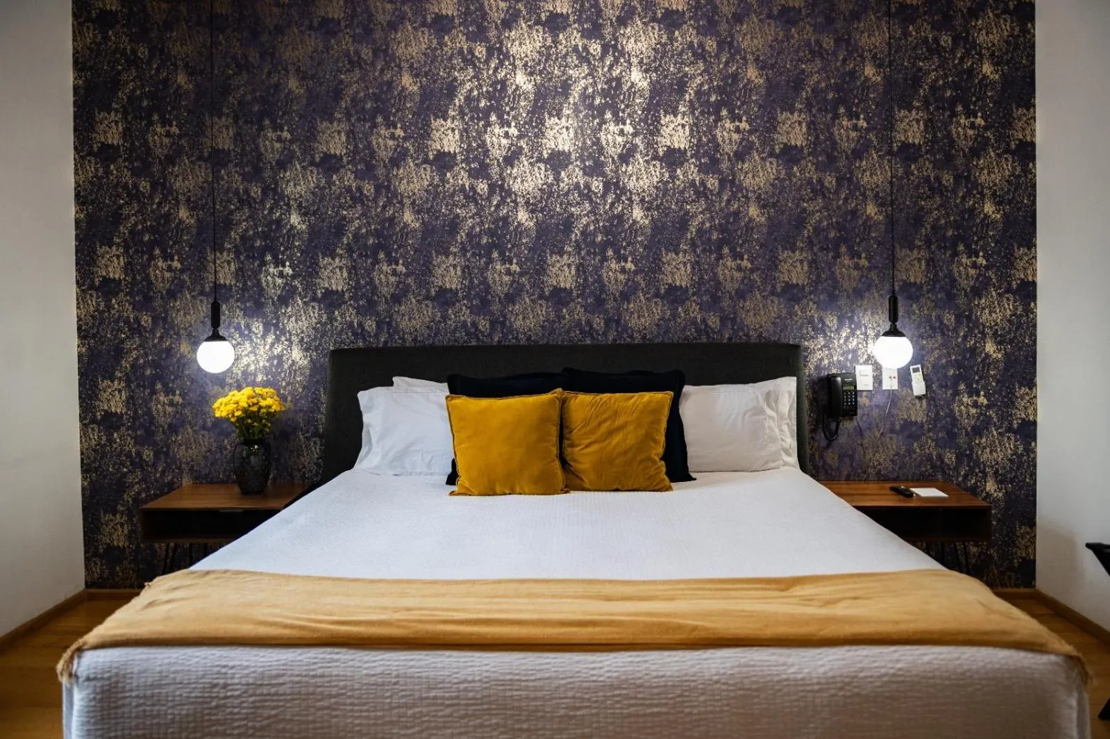 Bedroom, Bed in Hotel Roma 191