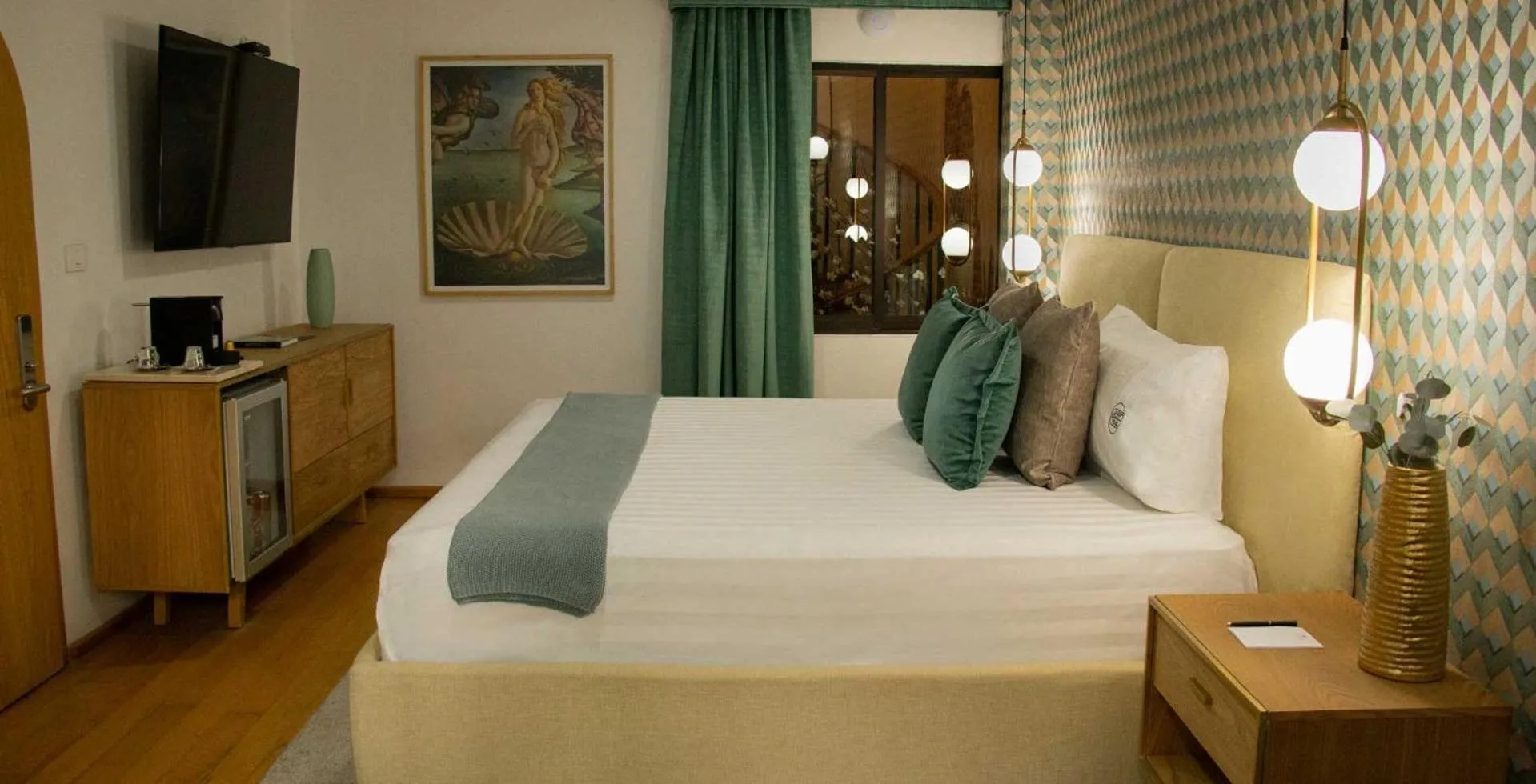 Bed in Hotel Roma 191