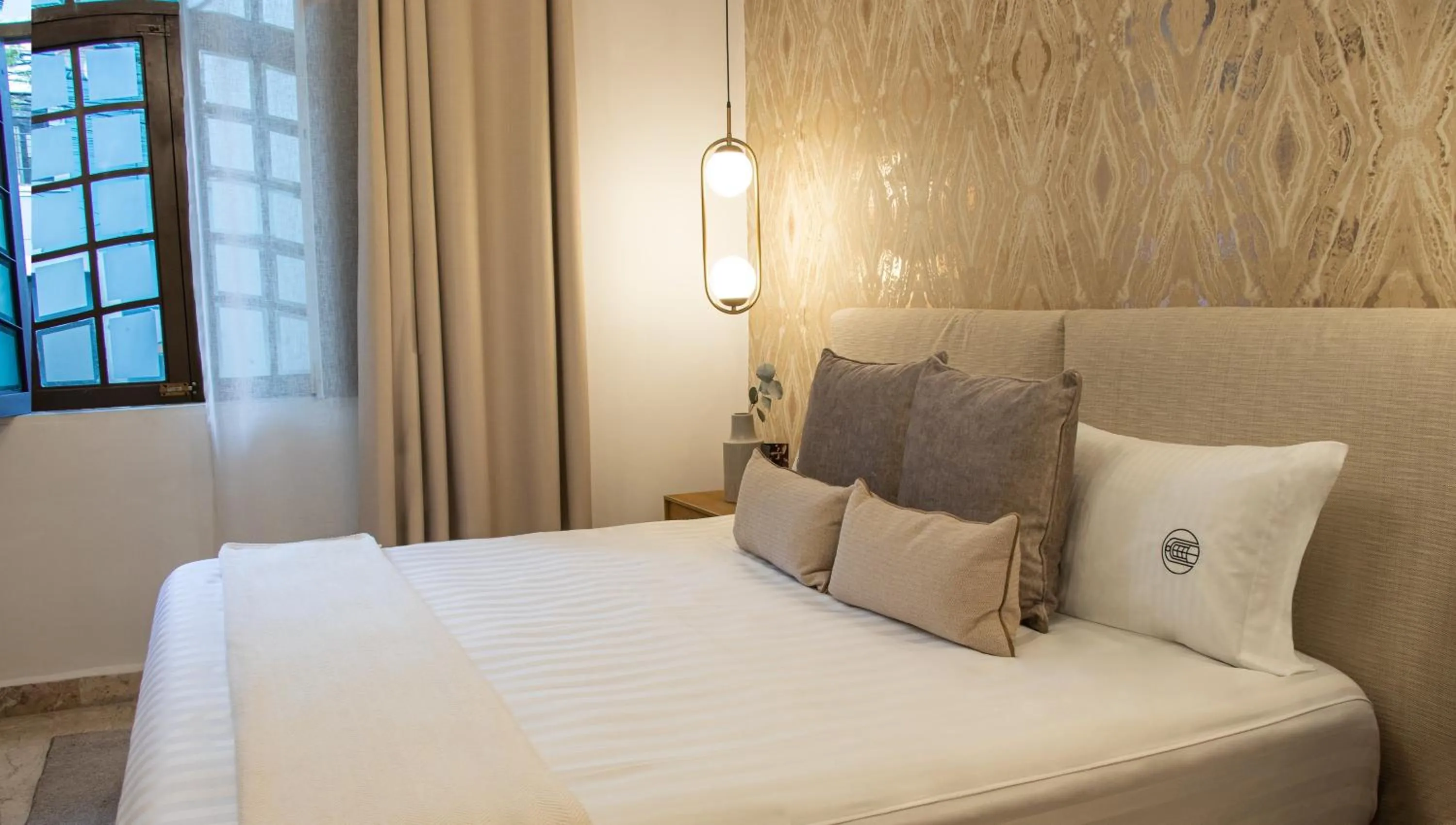 Bed in Hotel Roma 191