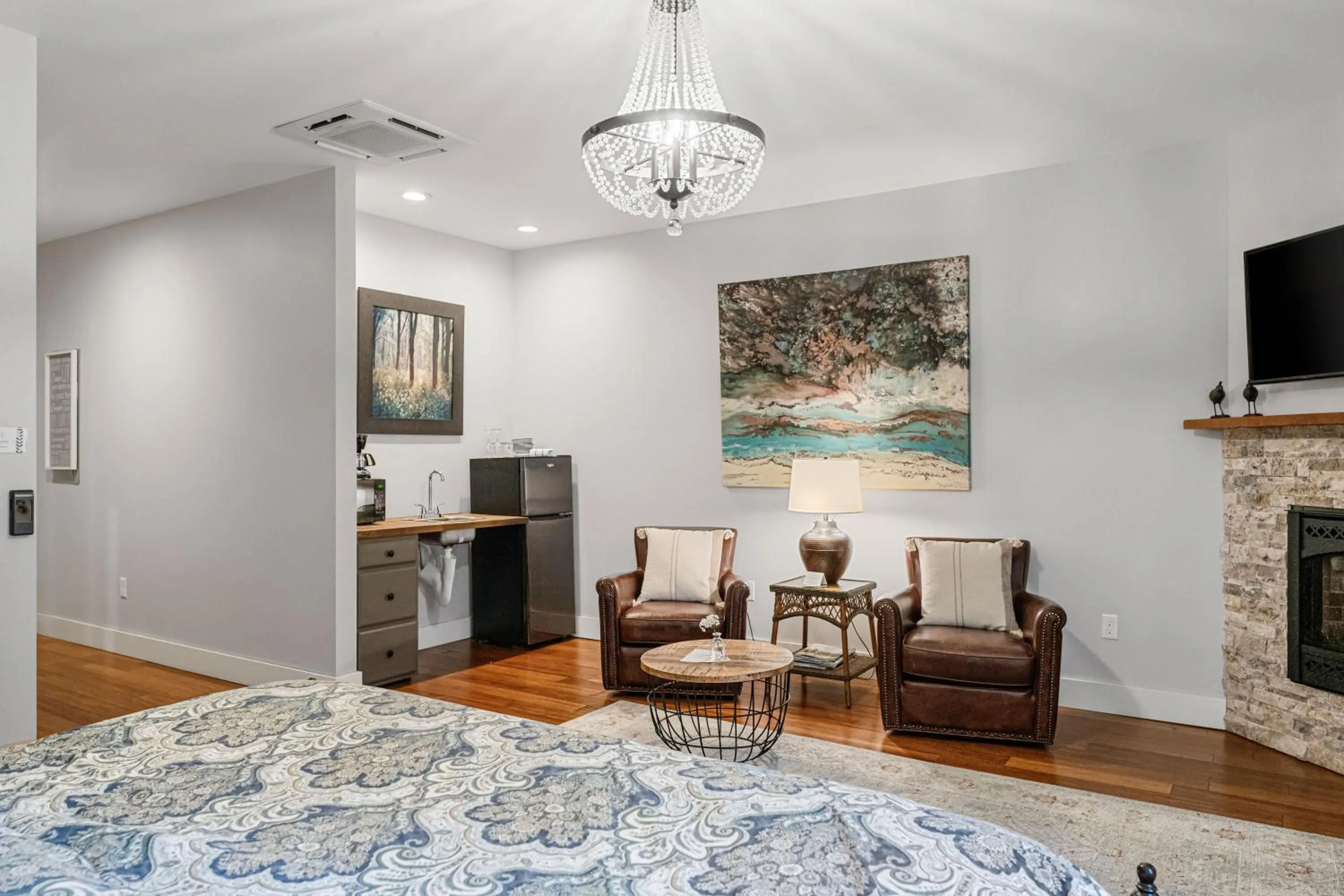 Bed in Mossbrae Hotel