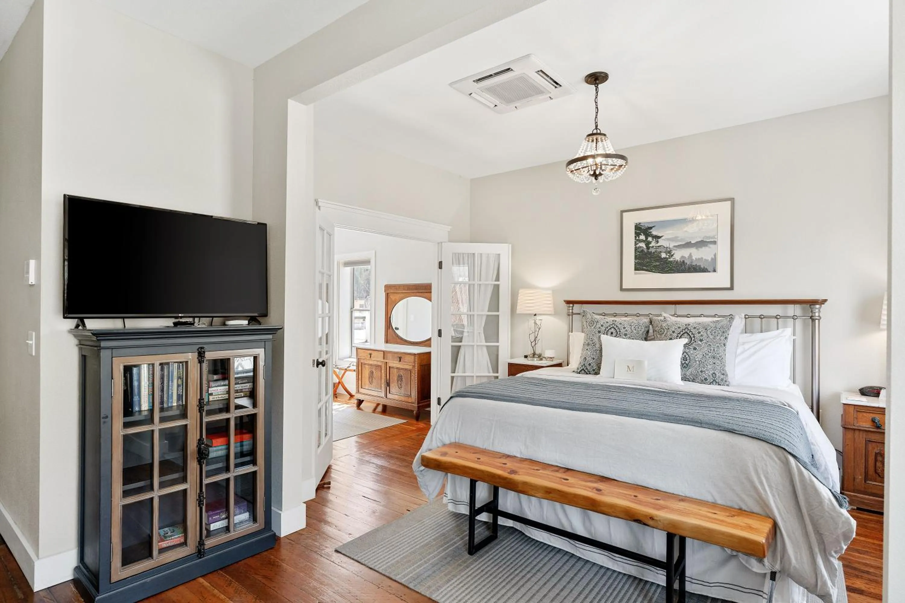 Bed in Mossbrae Hotel