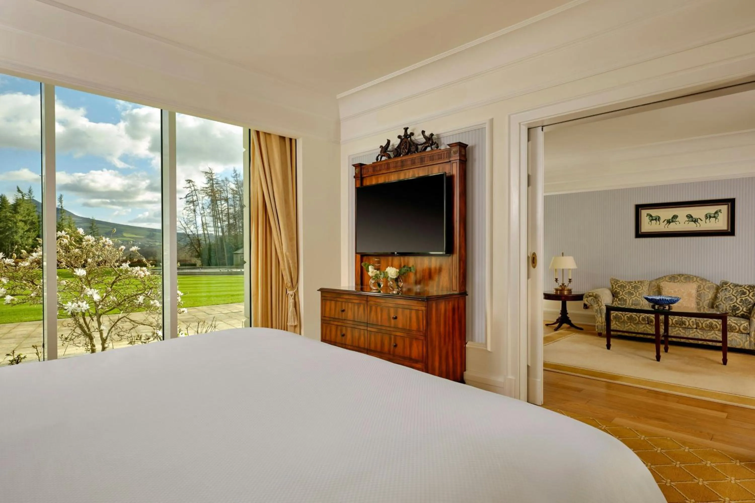 Bedroom, Bed in Powerscourt Hotel, Autograph Collection