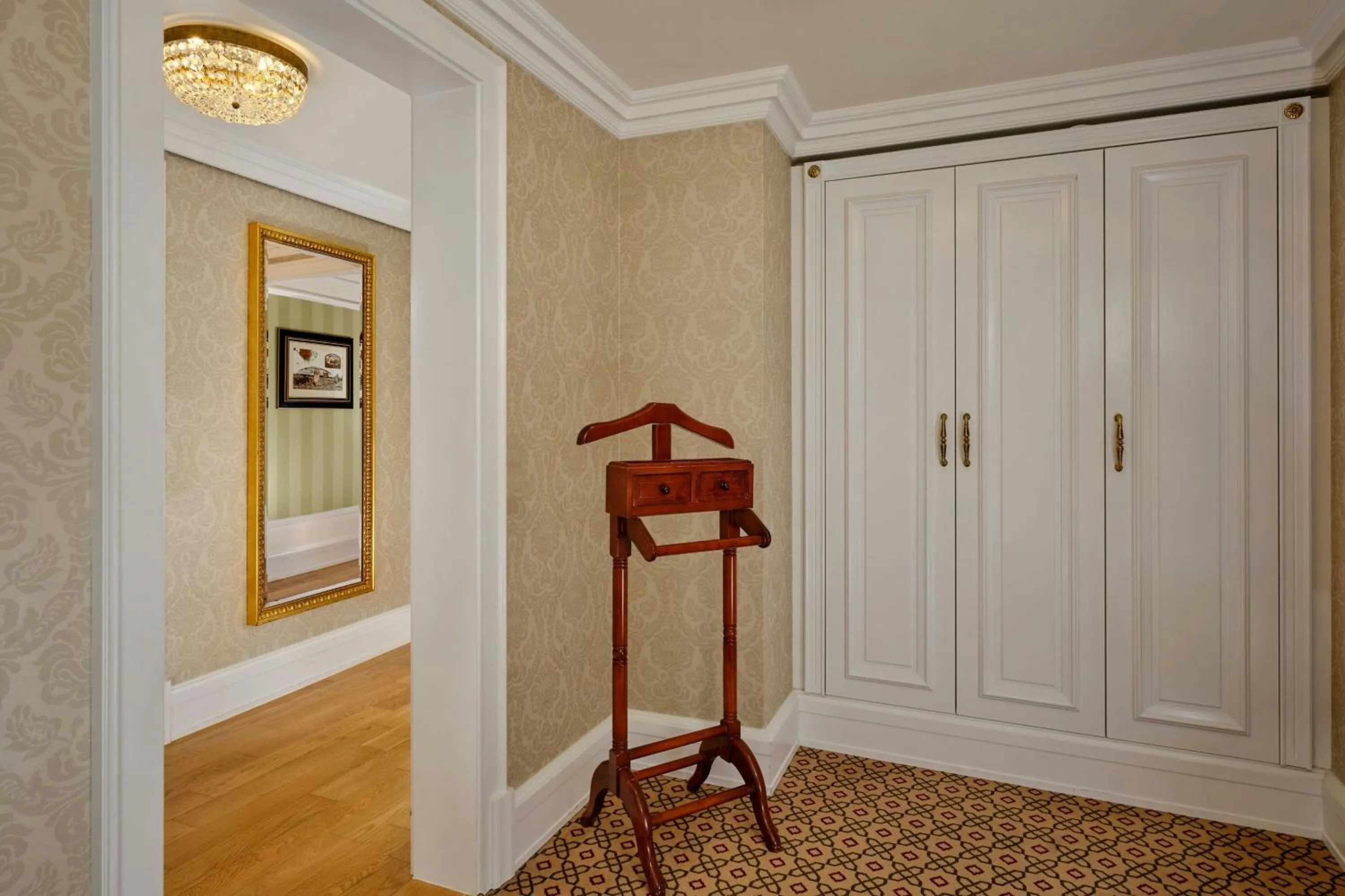 Photo of the whole room in Powerscourt Hotel, Autograph Collection