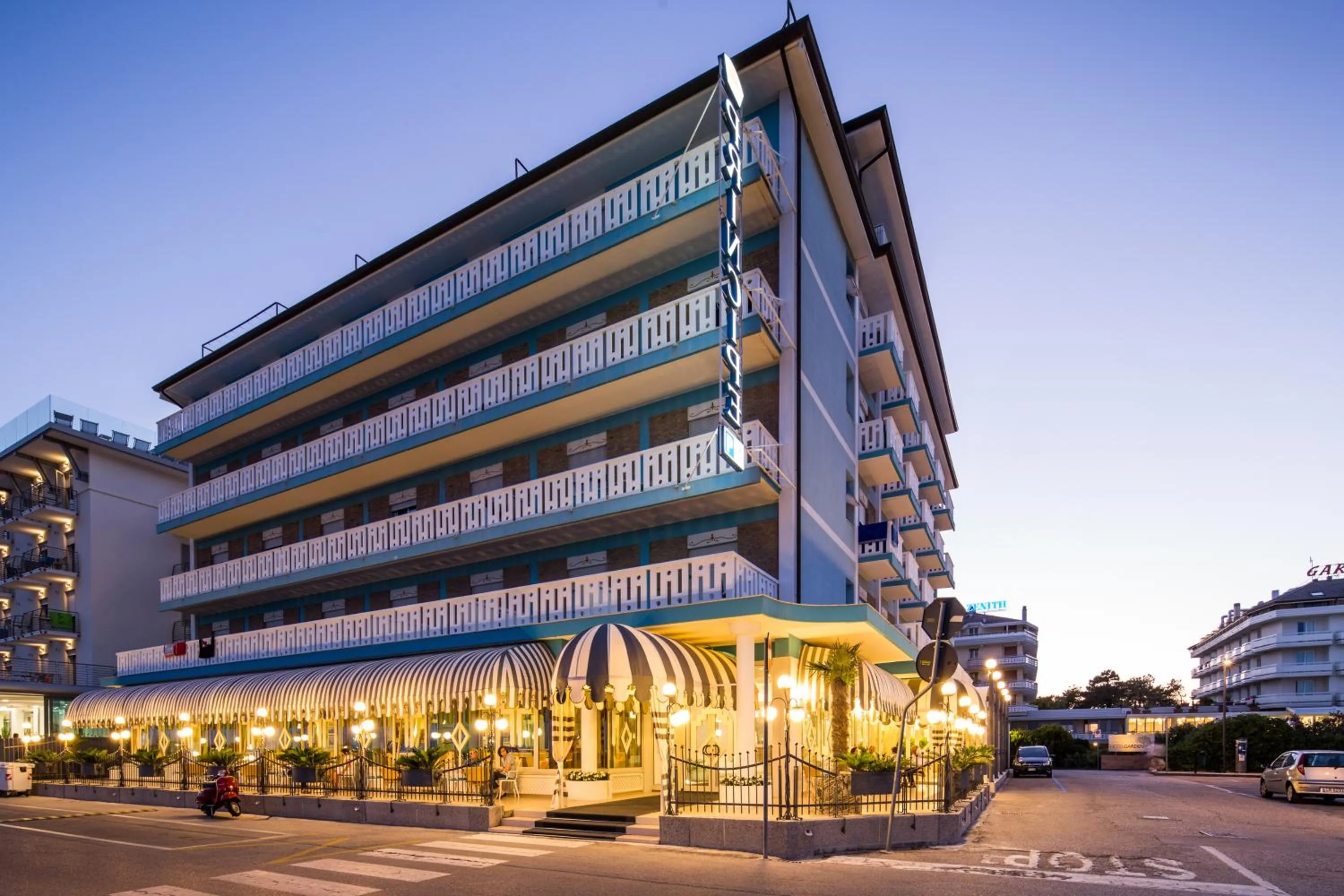 Property building in Hotel Principe