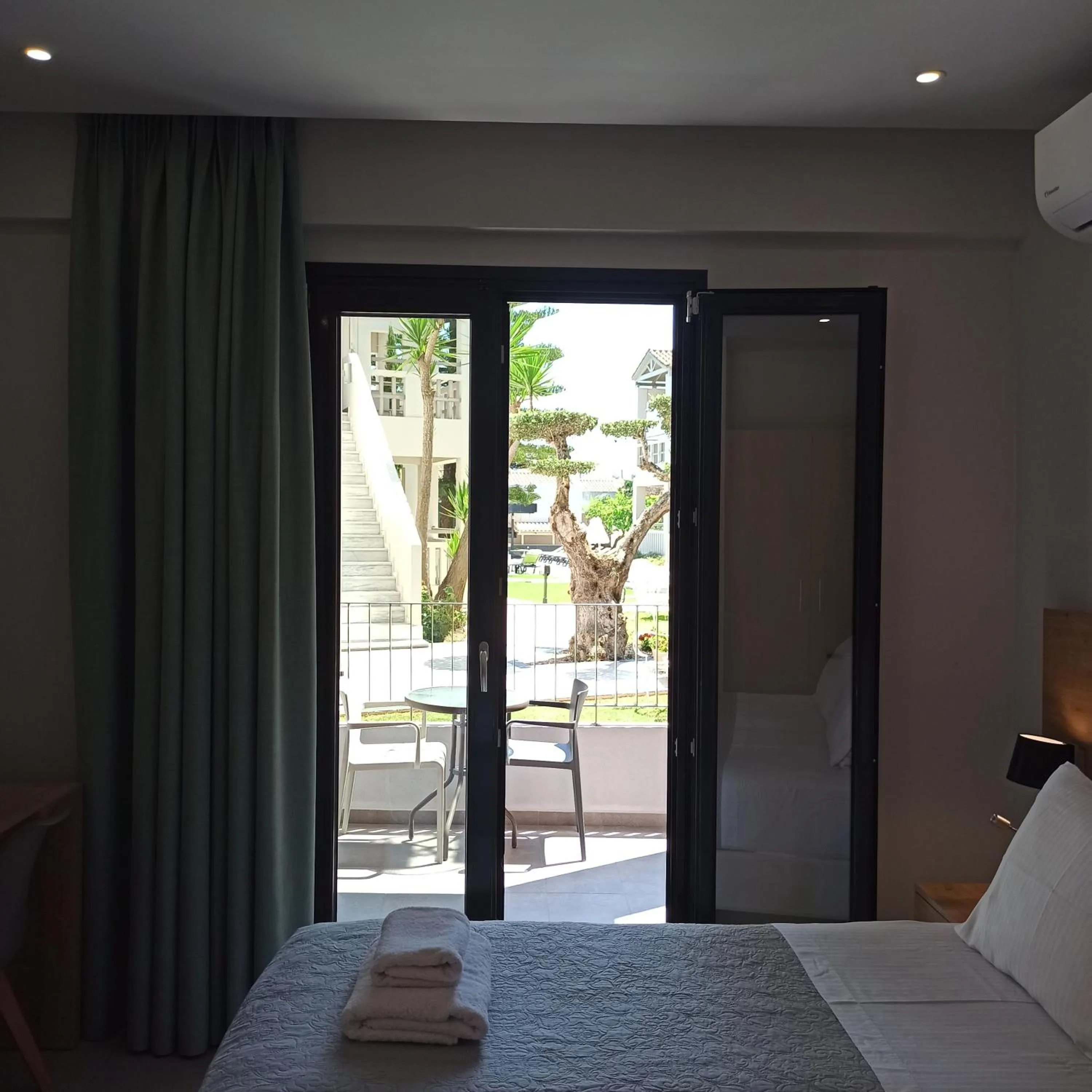 Balcony/Terrace in Trianon Studios