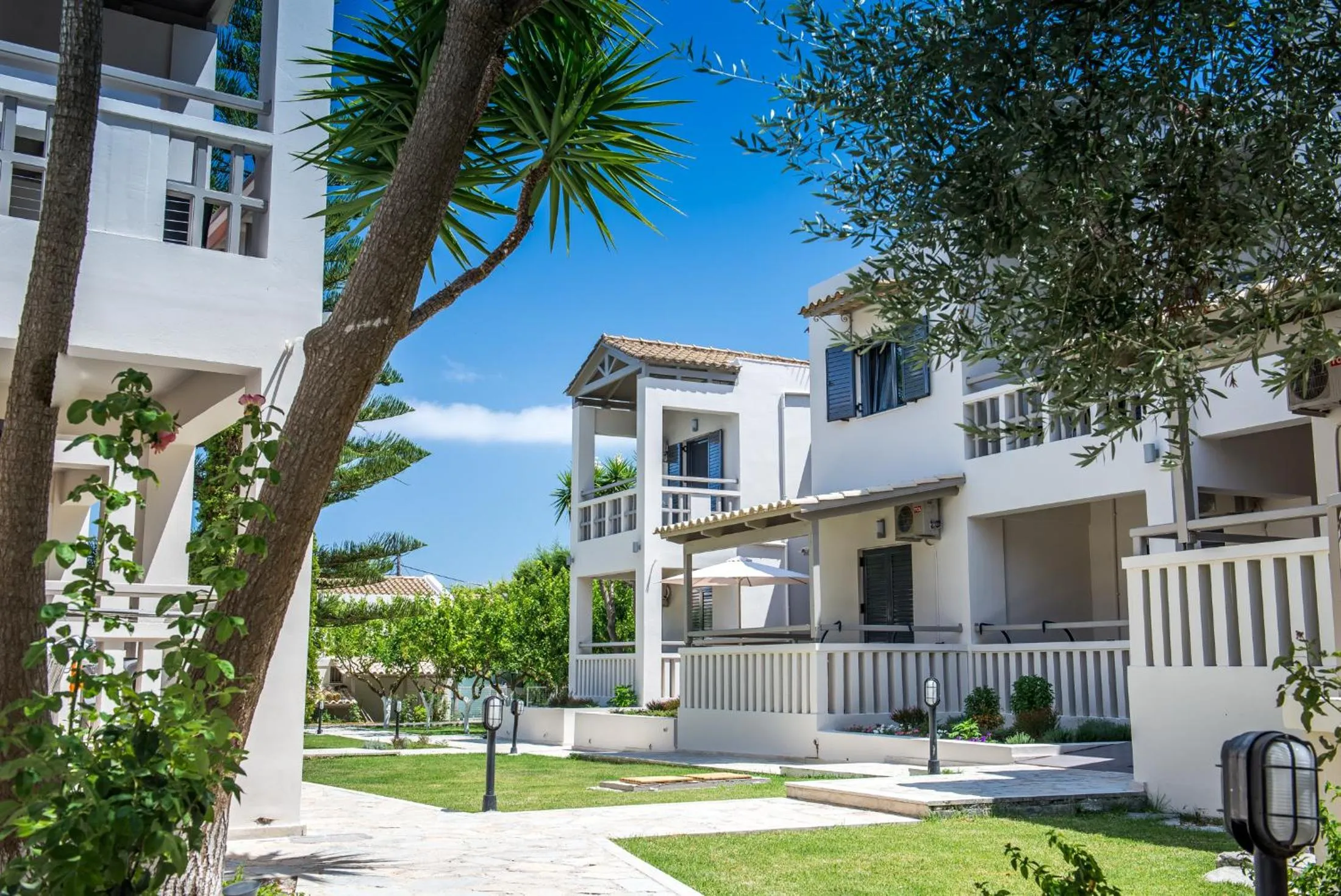 Property building in Trianon Studios