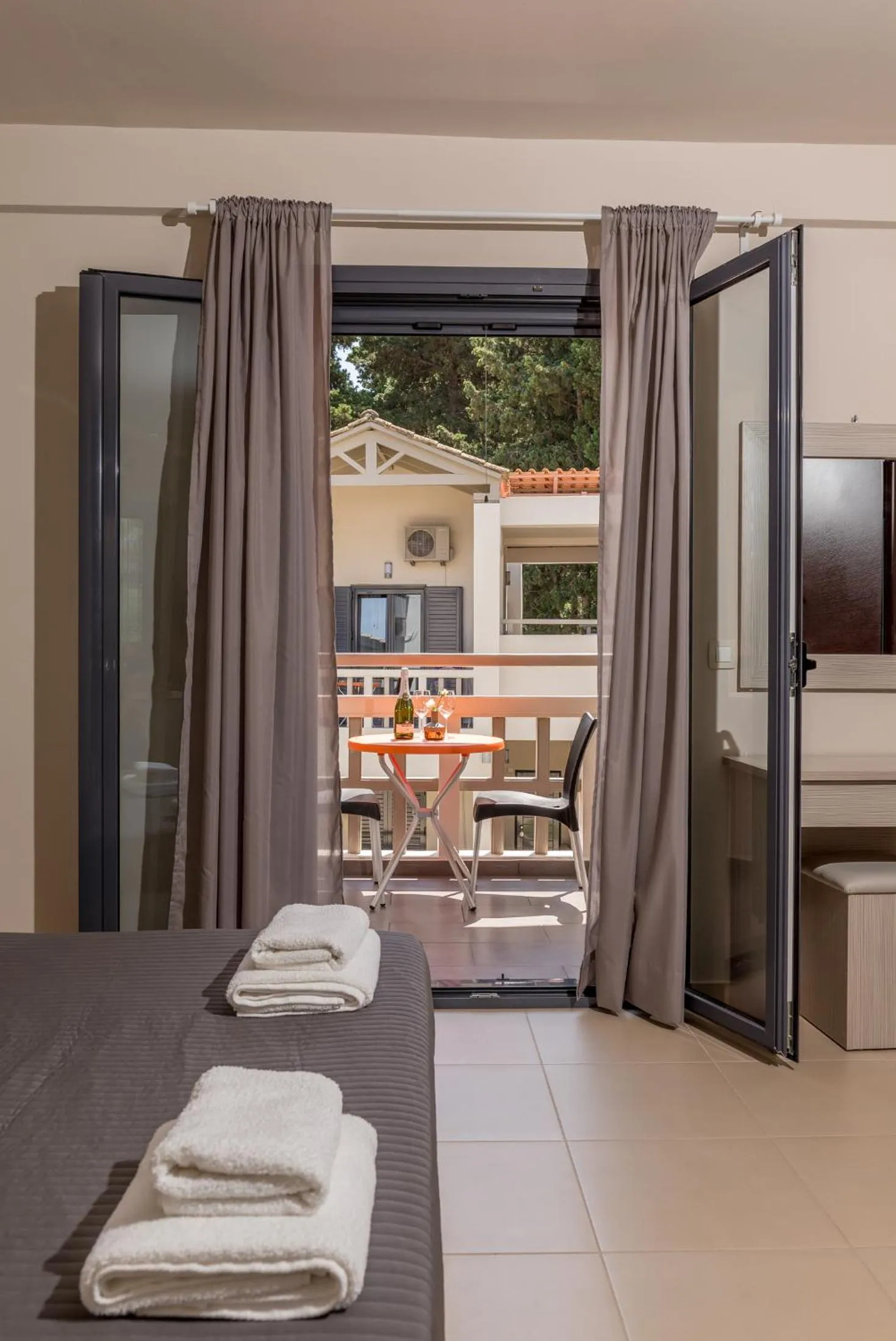 Balcony/Terrace in Trianon Studios