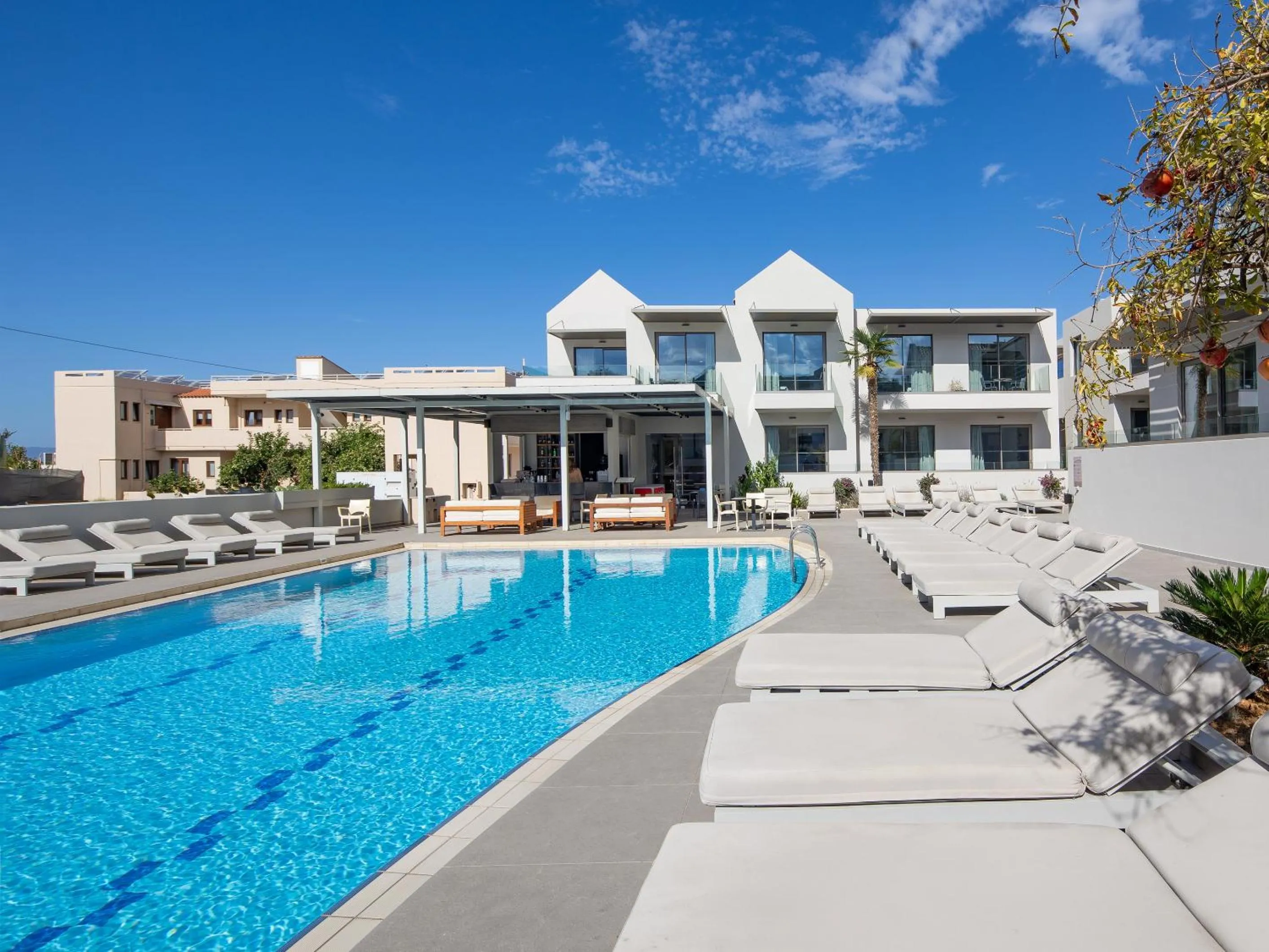 Property building in Oscar Suites & Village