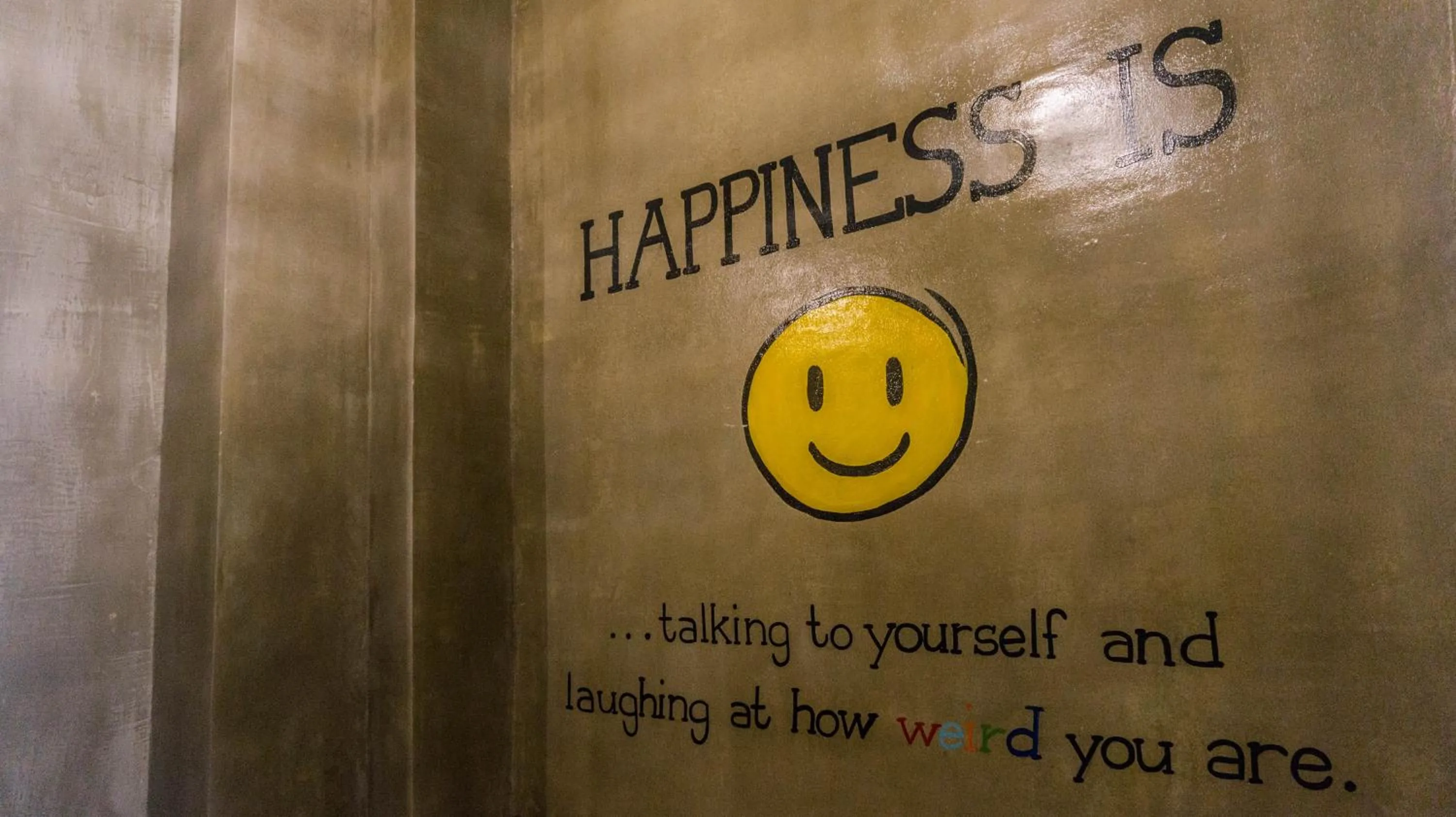 Decorative detail in Happiness Hostel El Nido