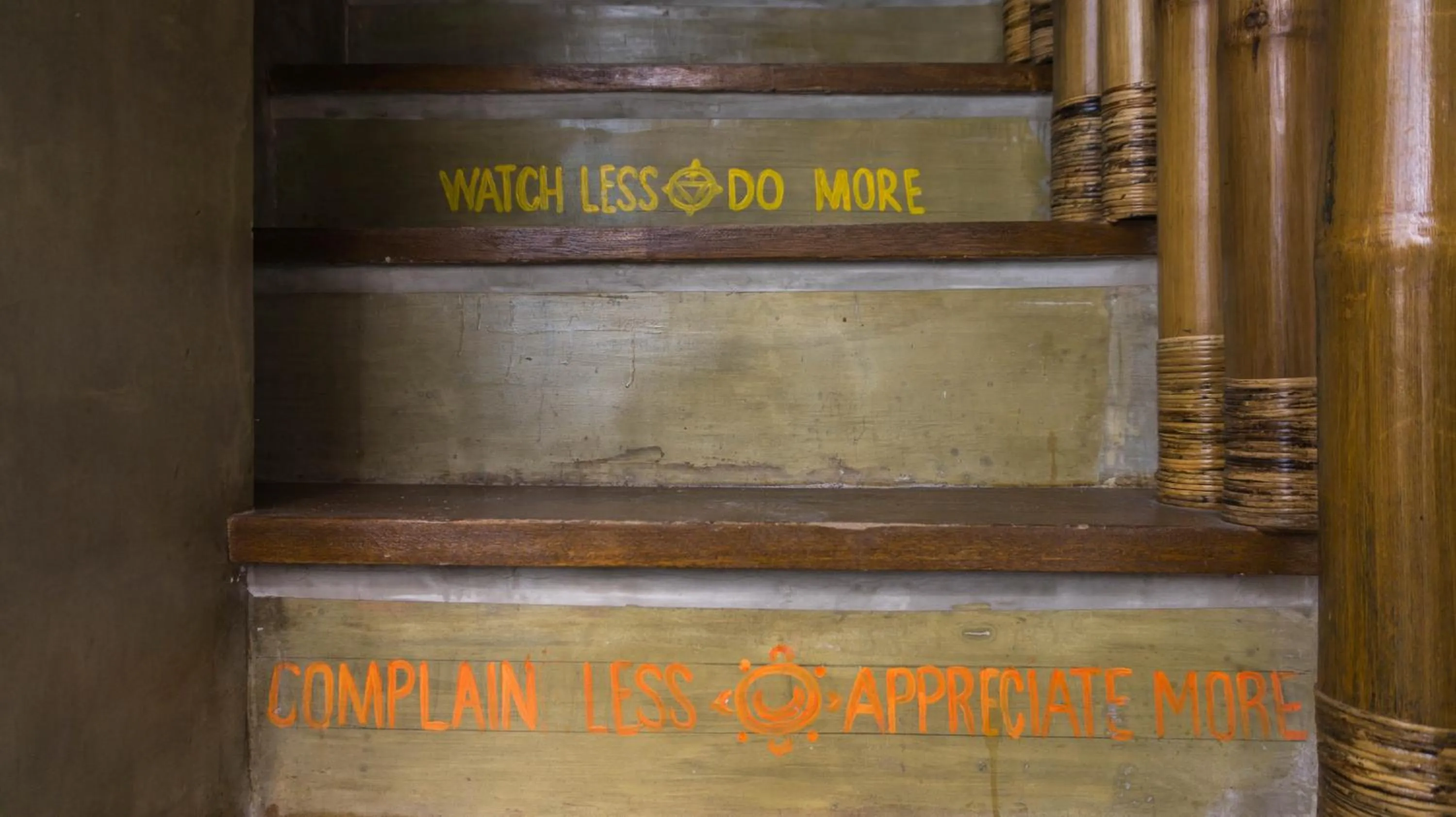 Decorative detail in Happiness Hostel El Nido