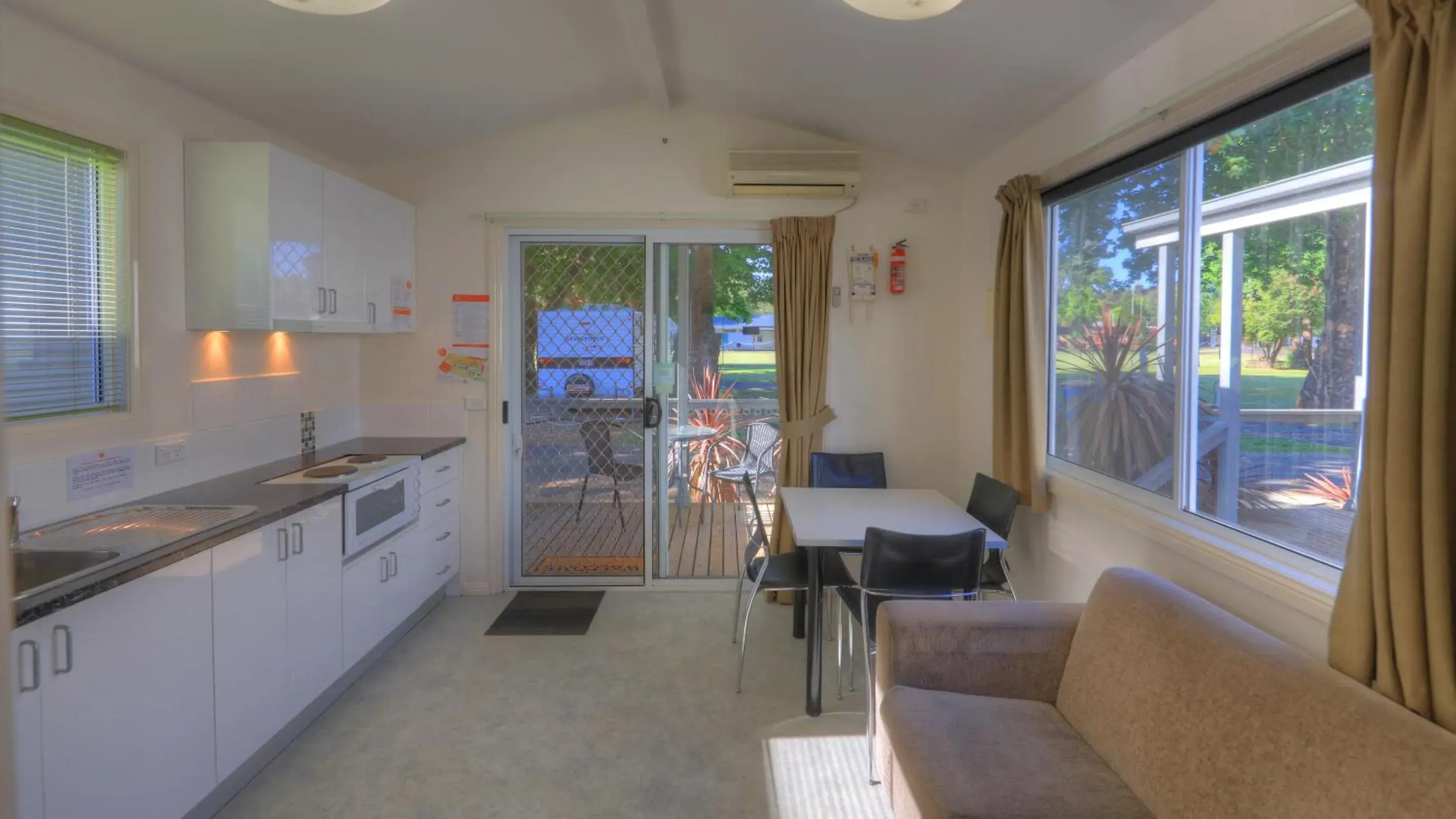 Ash Villa in Myrtleford Holiday Park Ash Villa in Myrtleford Holiday Park