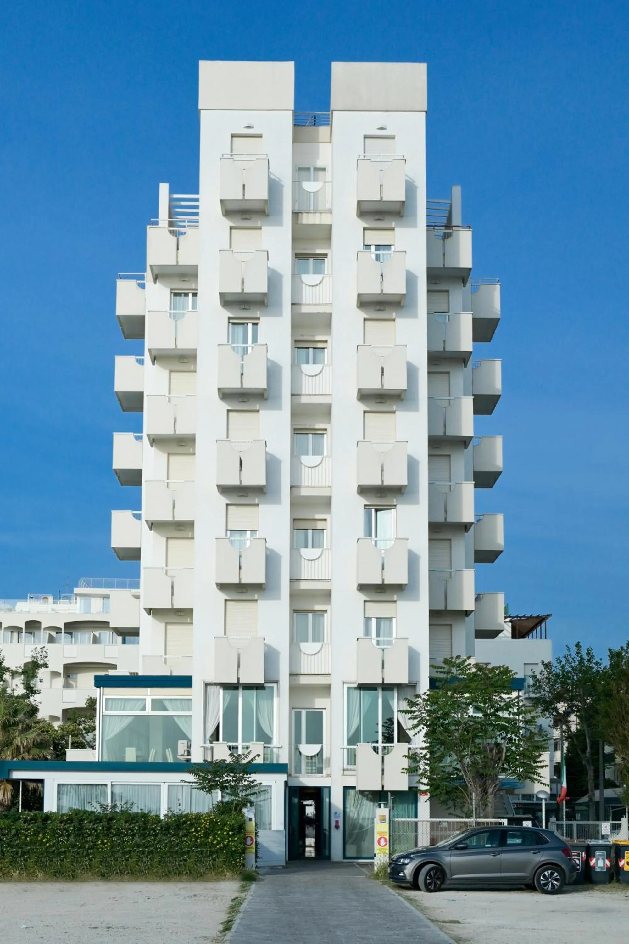 Property building in Hotel Aristeo