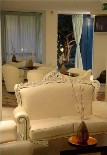 Lobby or reception in Hotel Aristeo