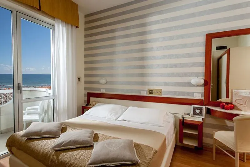 Photo of the whole room, Bed in Hotel Aristeo