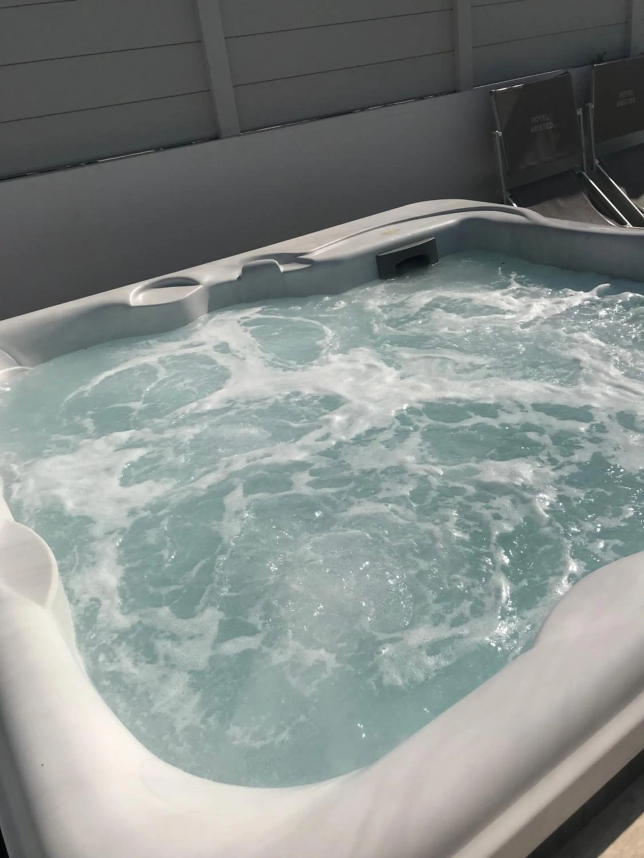 Hot Tub in Hotel Aristeo