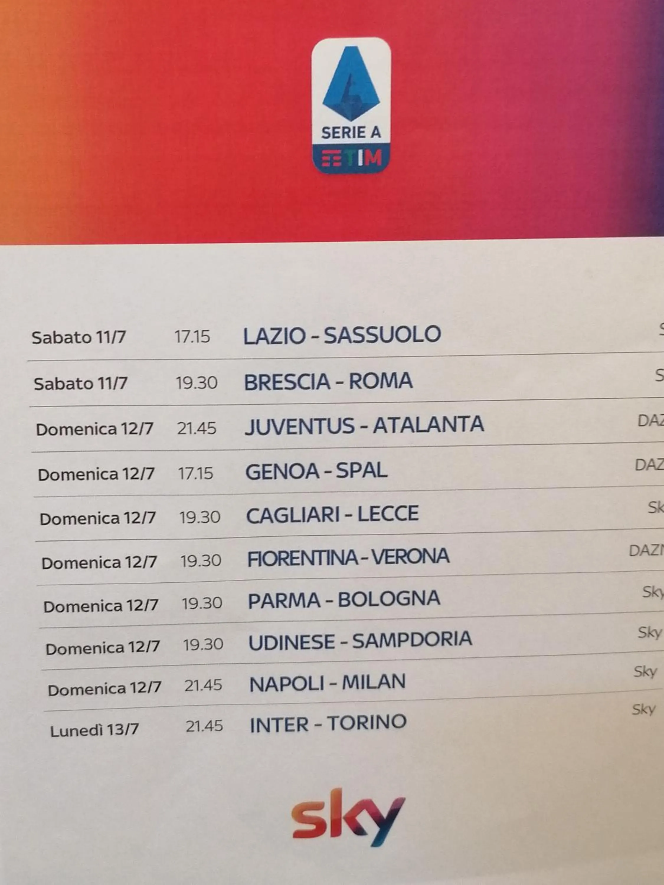 Communal lounge/ TV room in Hotel Tiempo