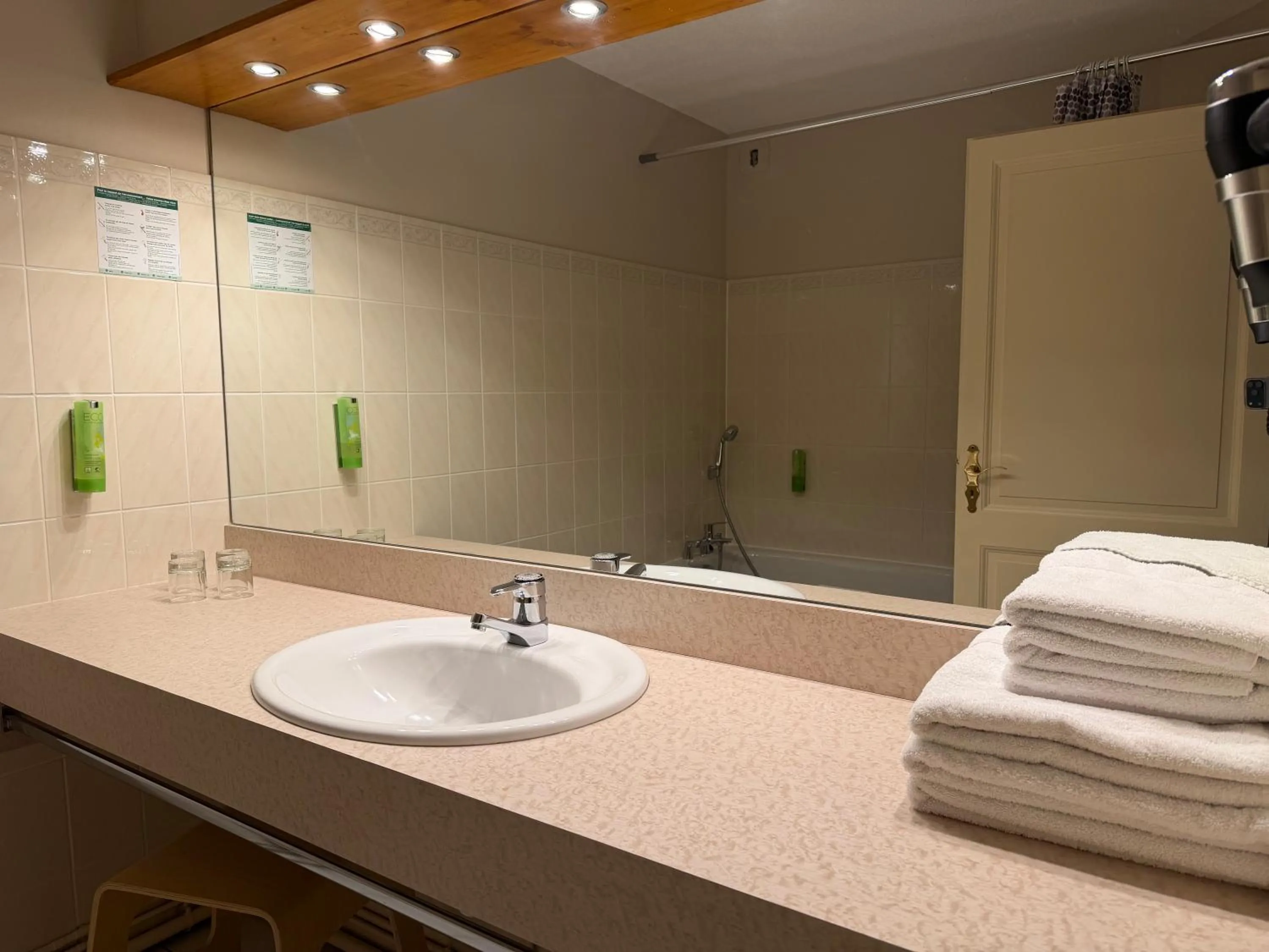 Bathroom in Au Relais de l'Ill