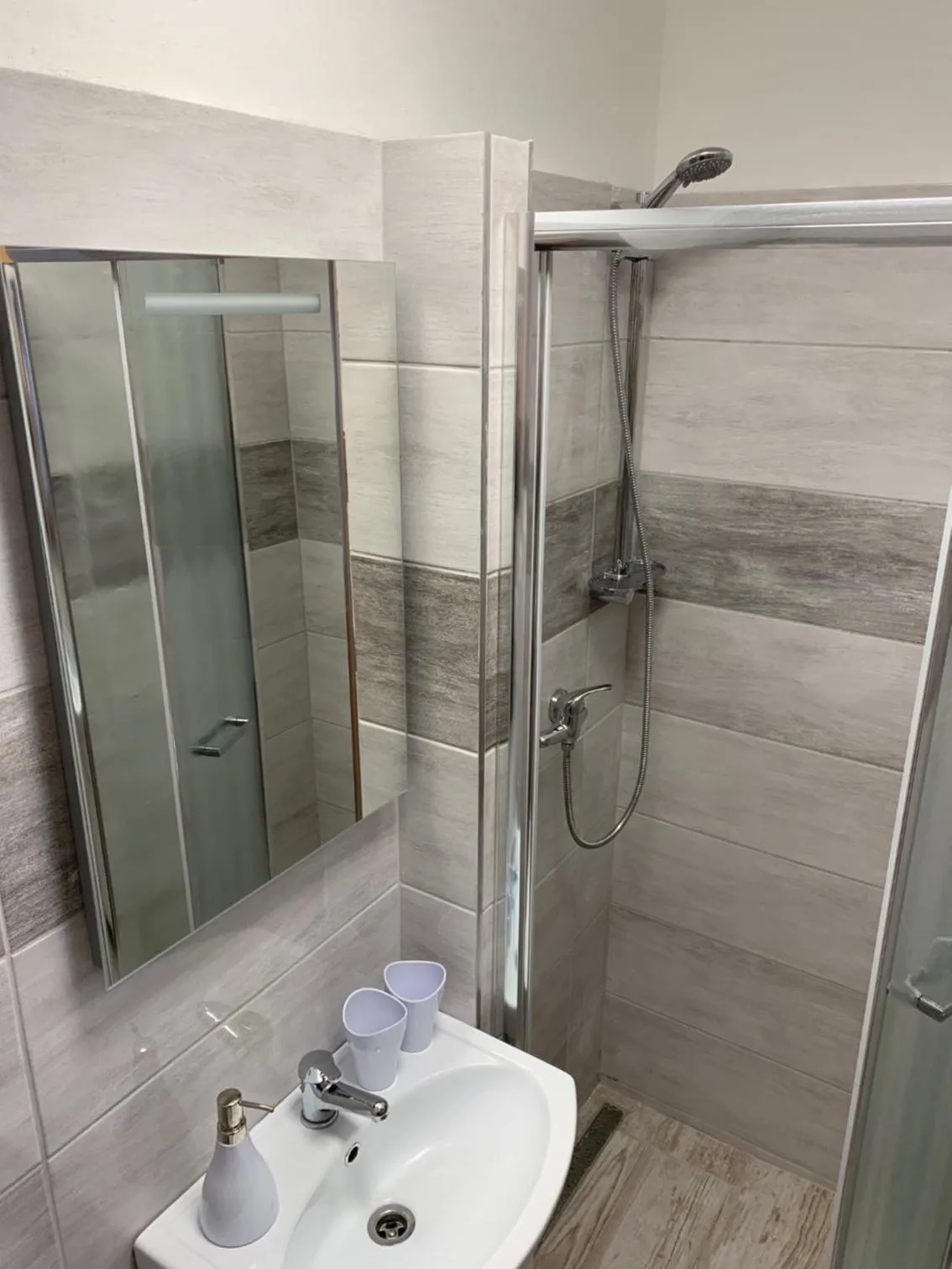 Shower in Mikulov - Inn - hotel s vinným sklepem Venuše