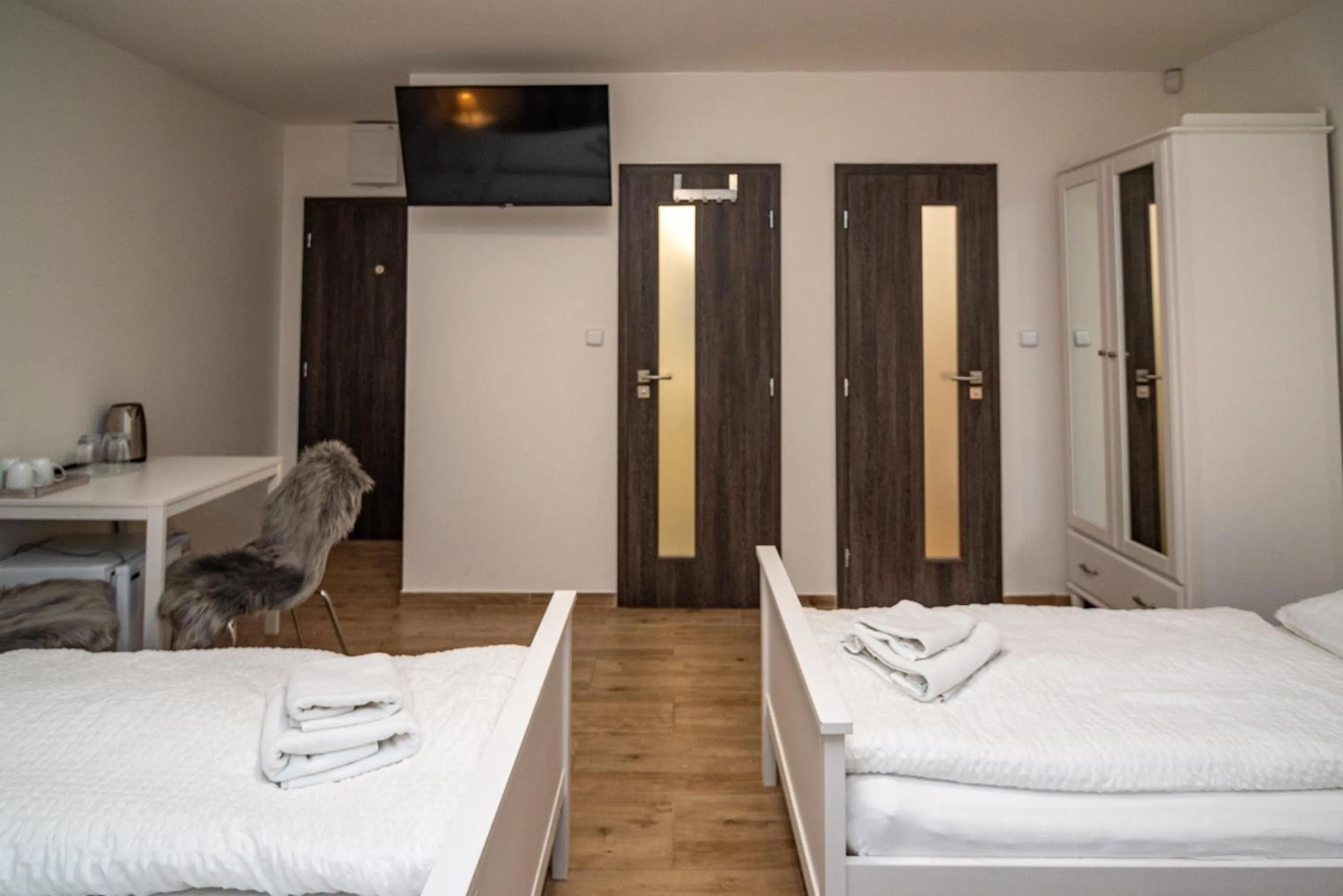 Bed in Mikulov - Inn - hotel s vinným sklepem Venuše