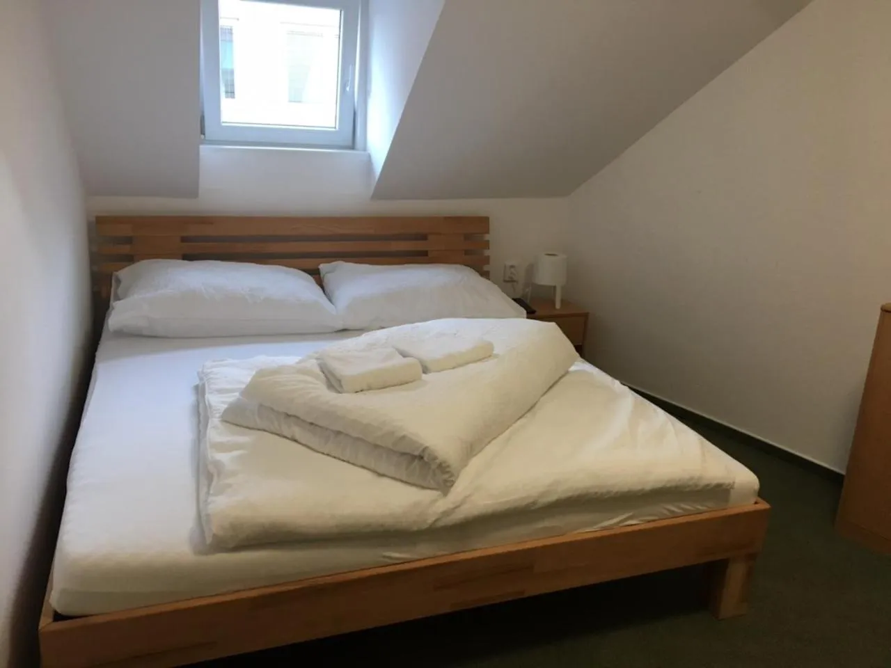 Bed in Mikulov - Inn - hotel s vinným sklepem Venuše