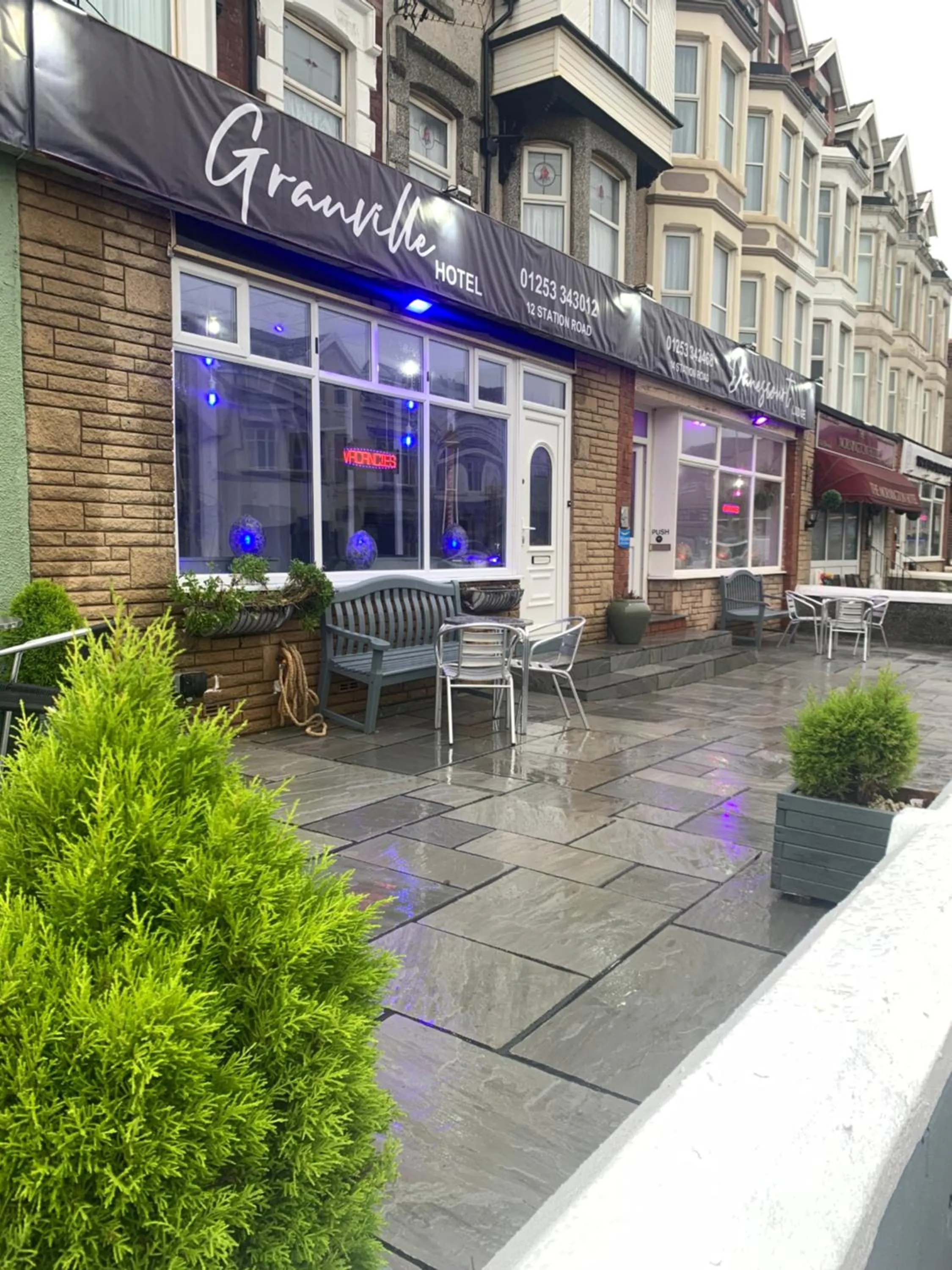 Property building in Danescourt Lodge